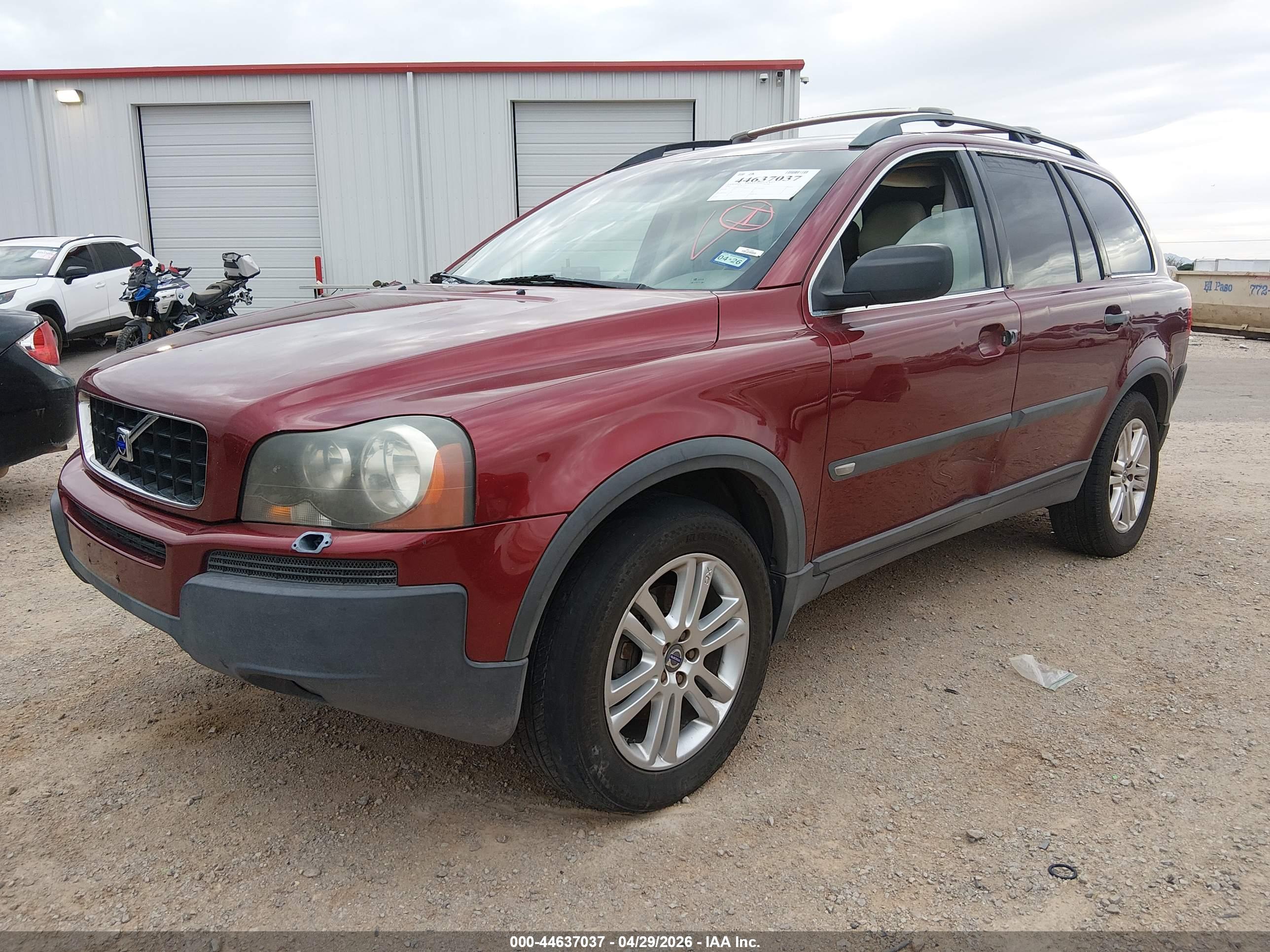 VOLVO XC90 image 2