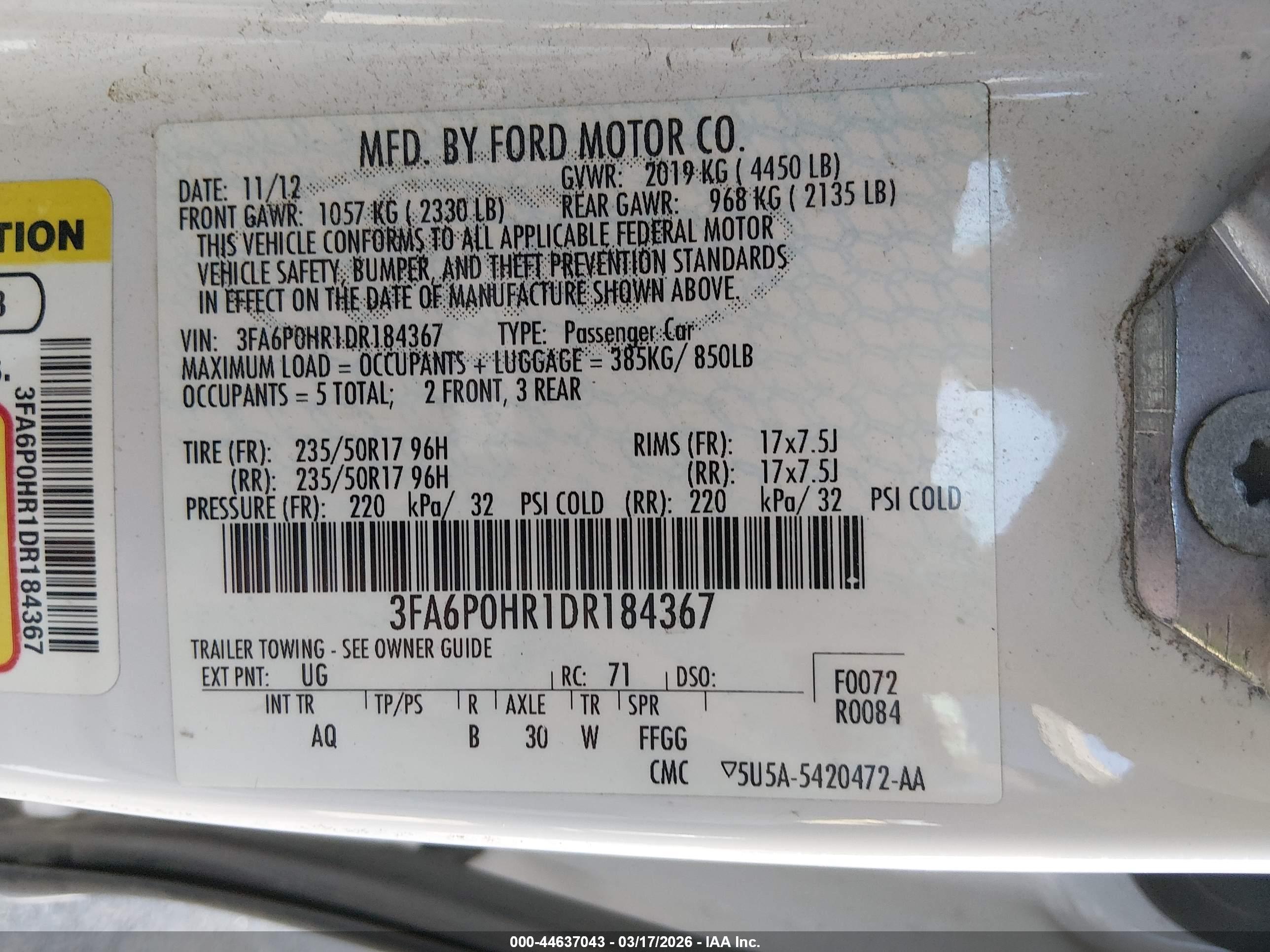 FORD FUSION image 9