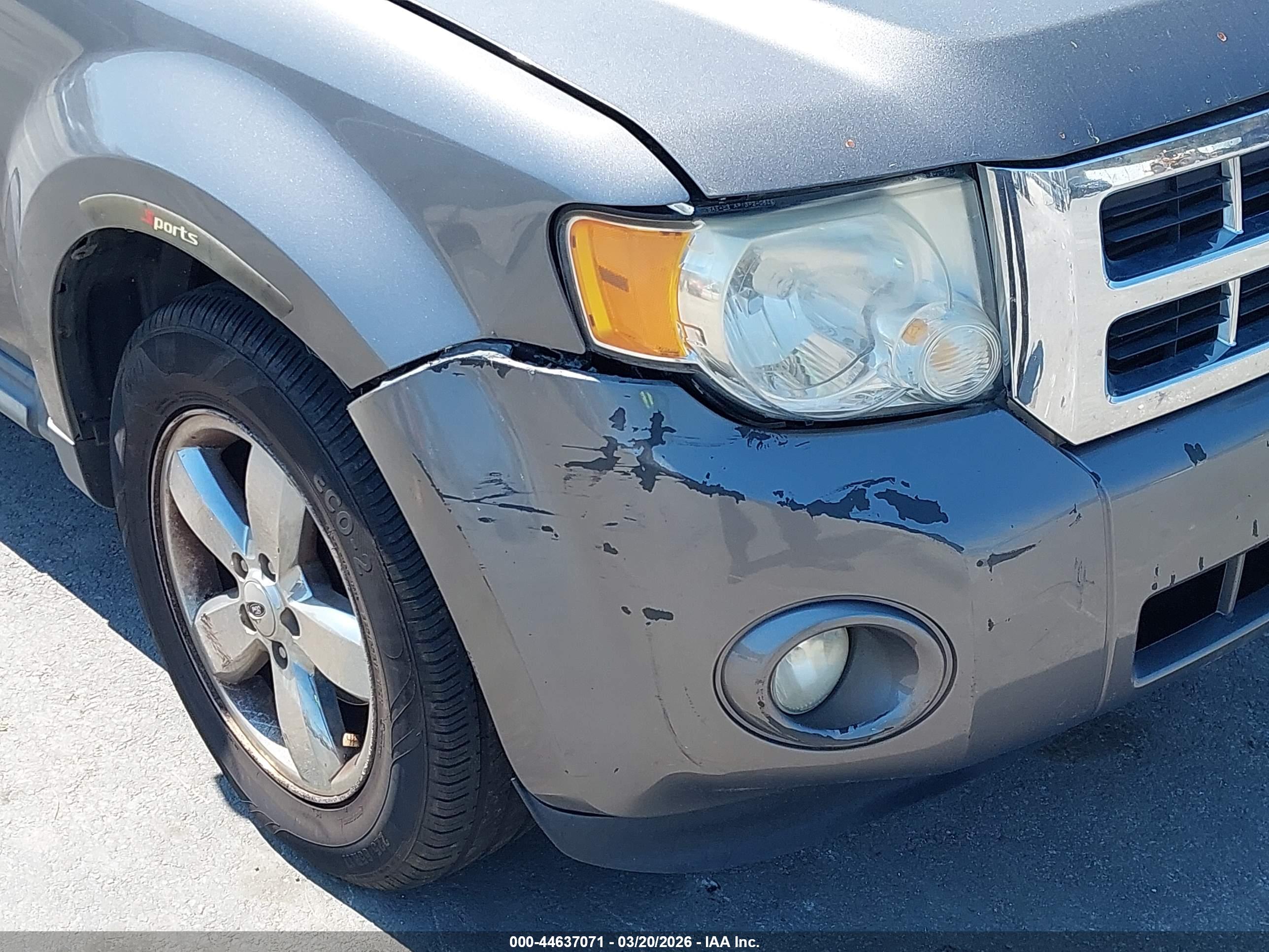 FORD ESCAPE image 6