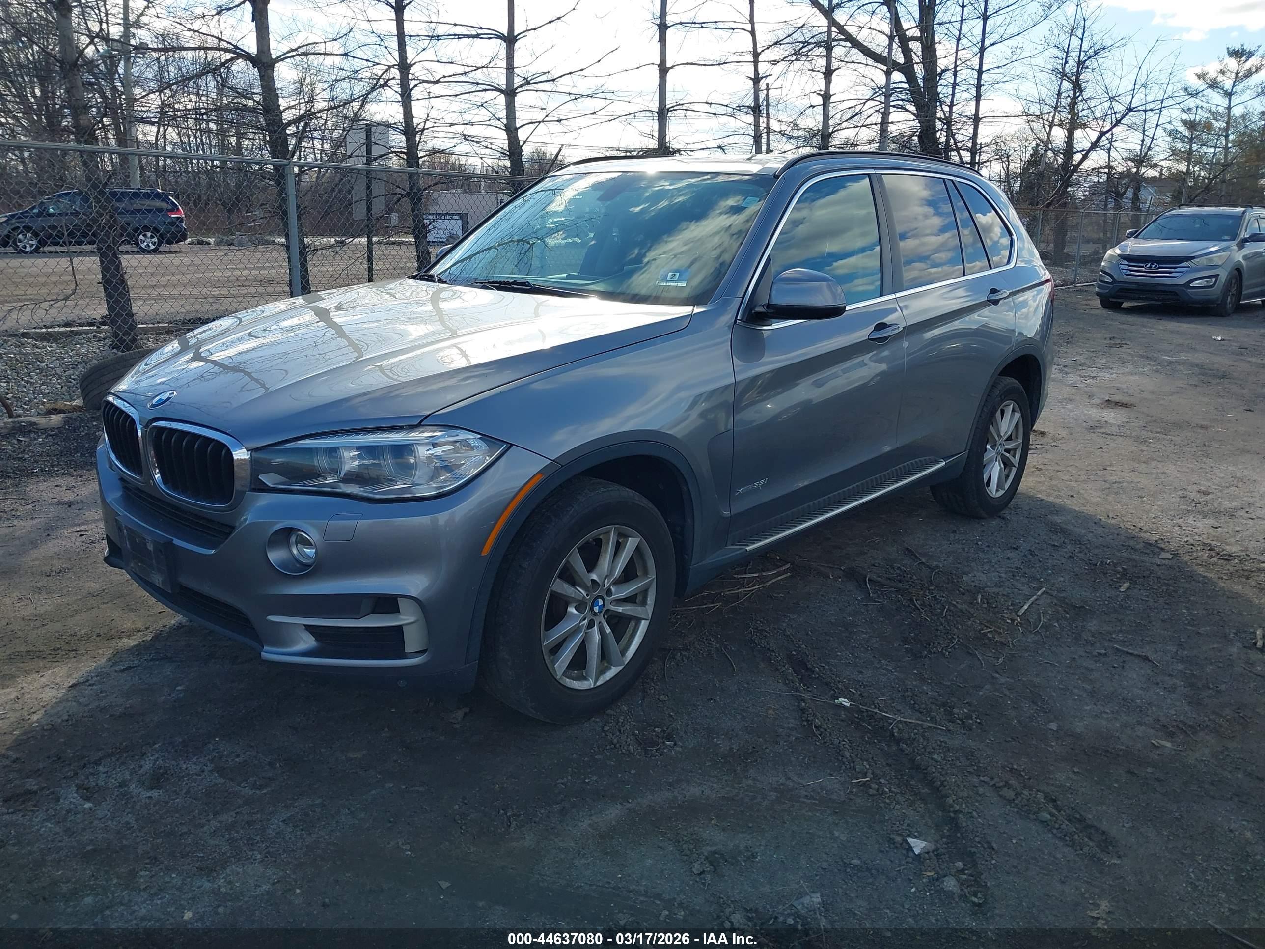 BMW X5 image 2