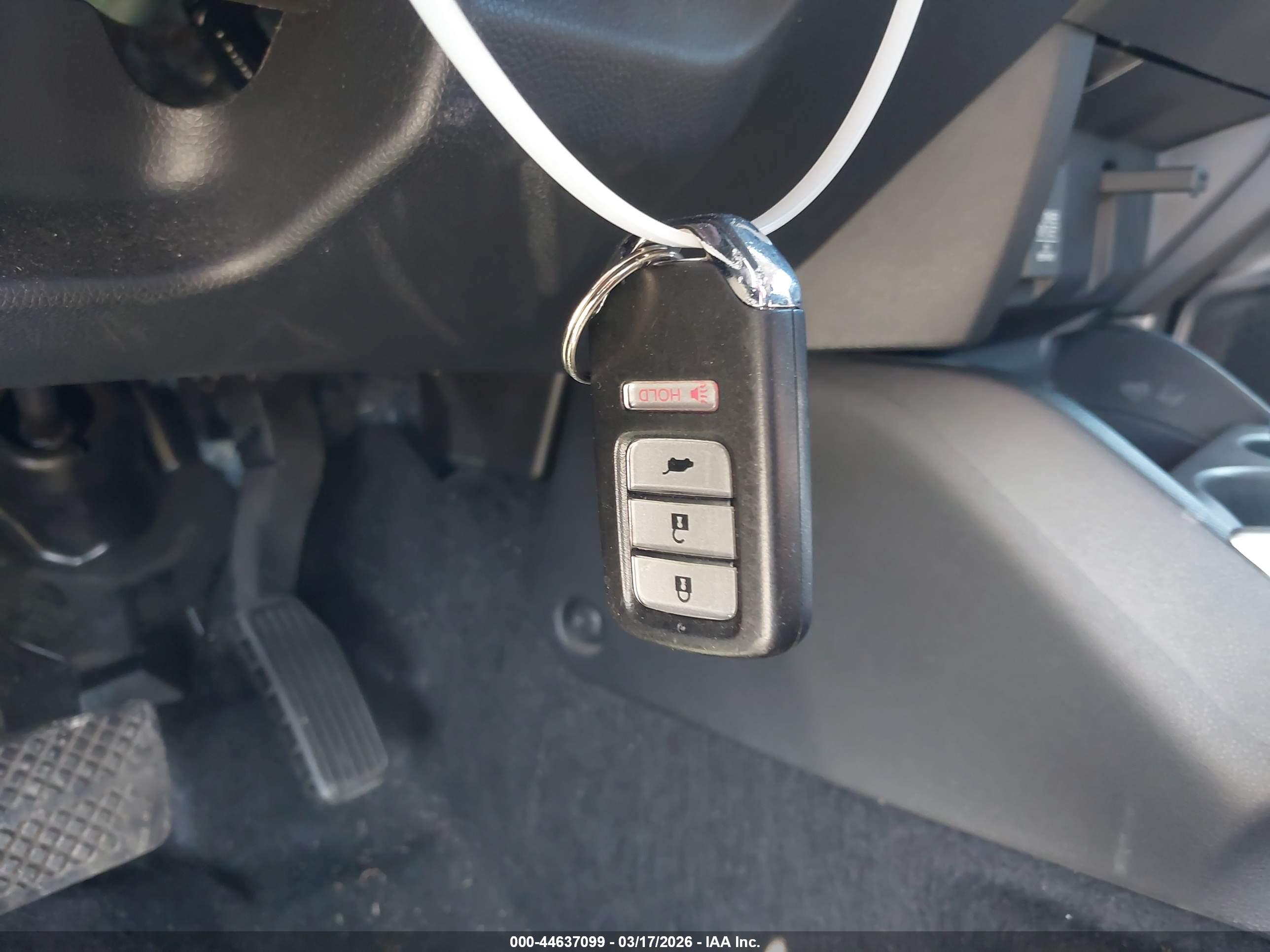 HONDA FIT image 11