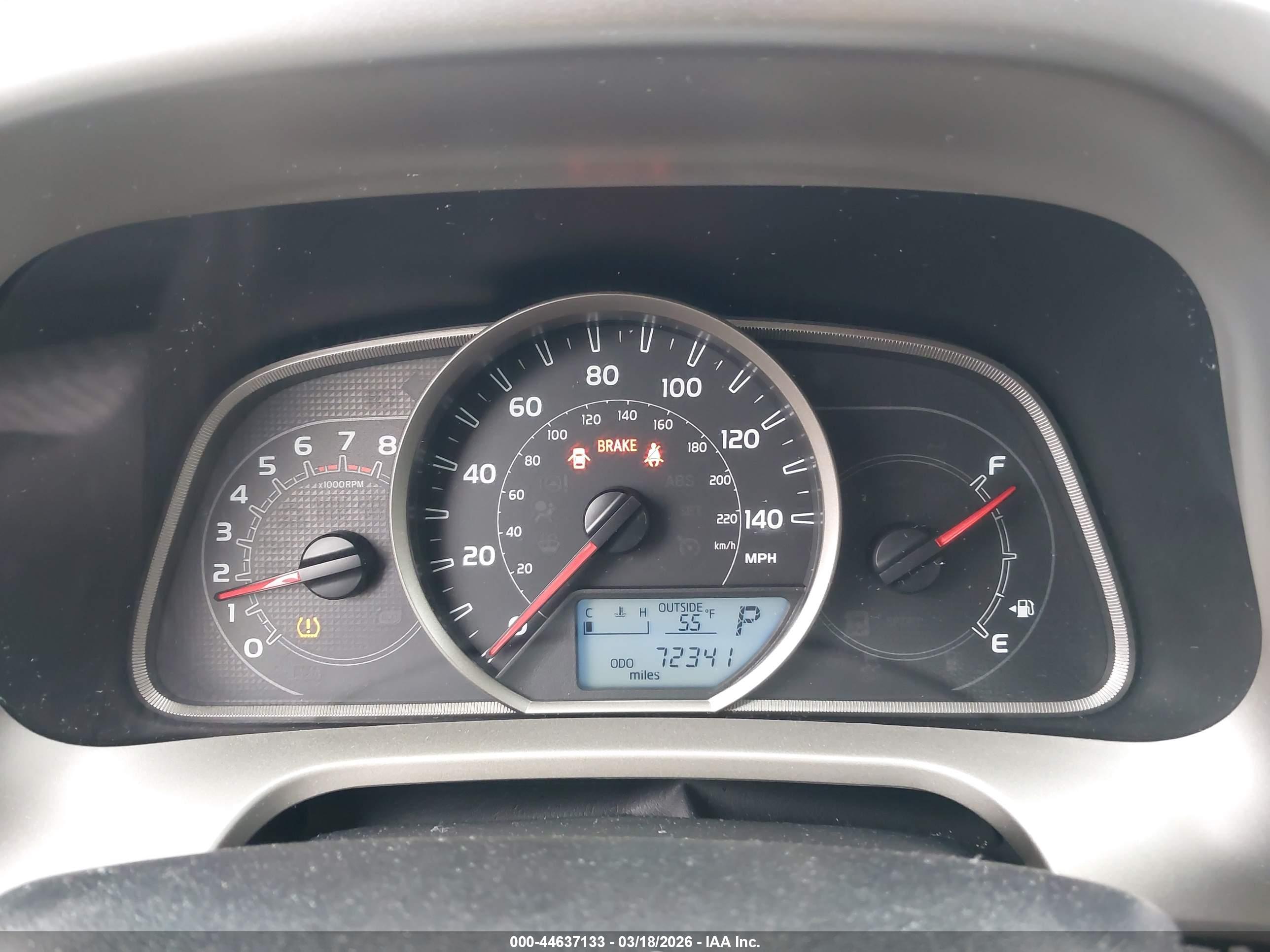 TOYOTA RAV4 image 7
