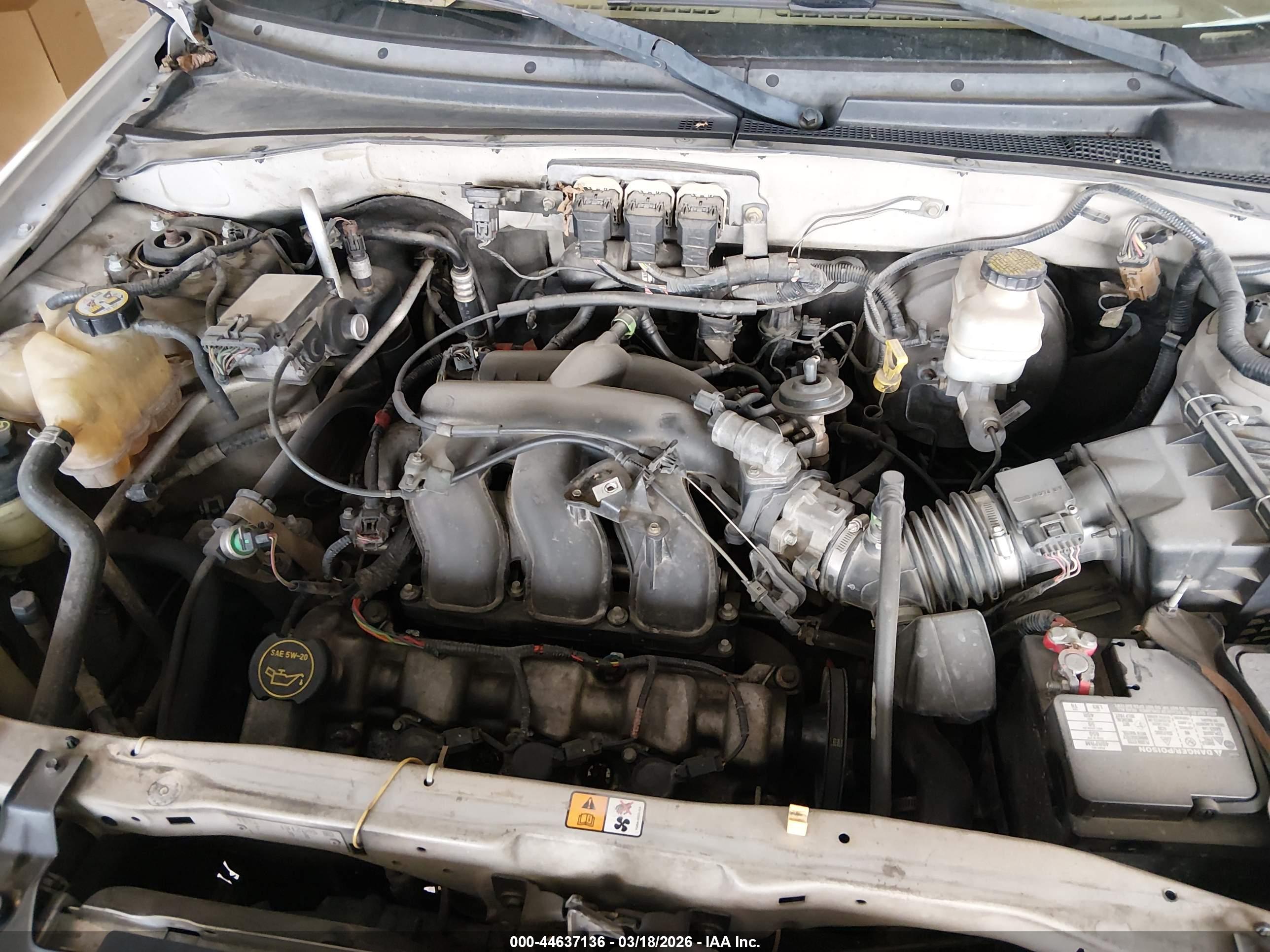FORD ESCAPE image 10