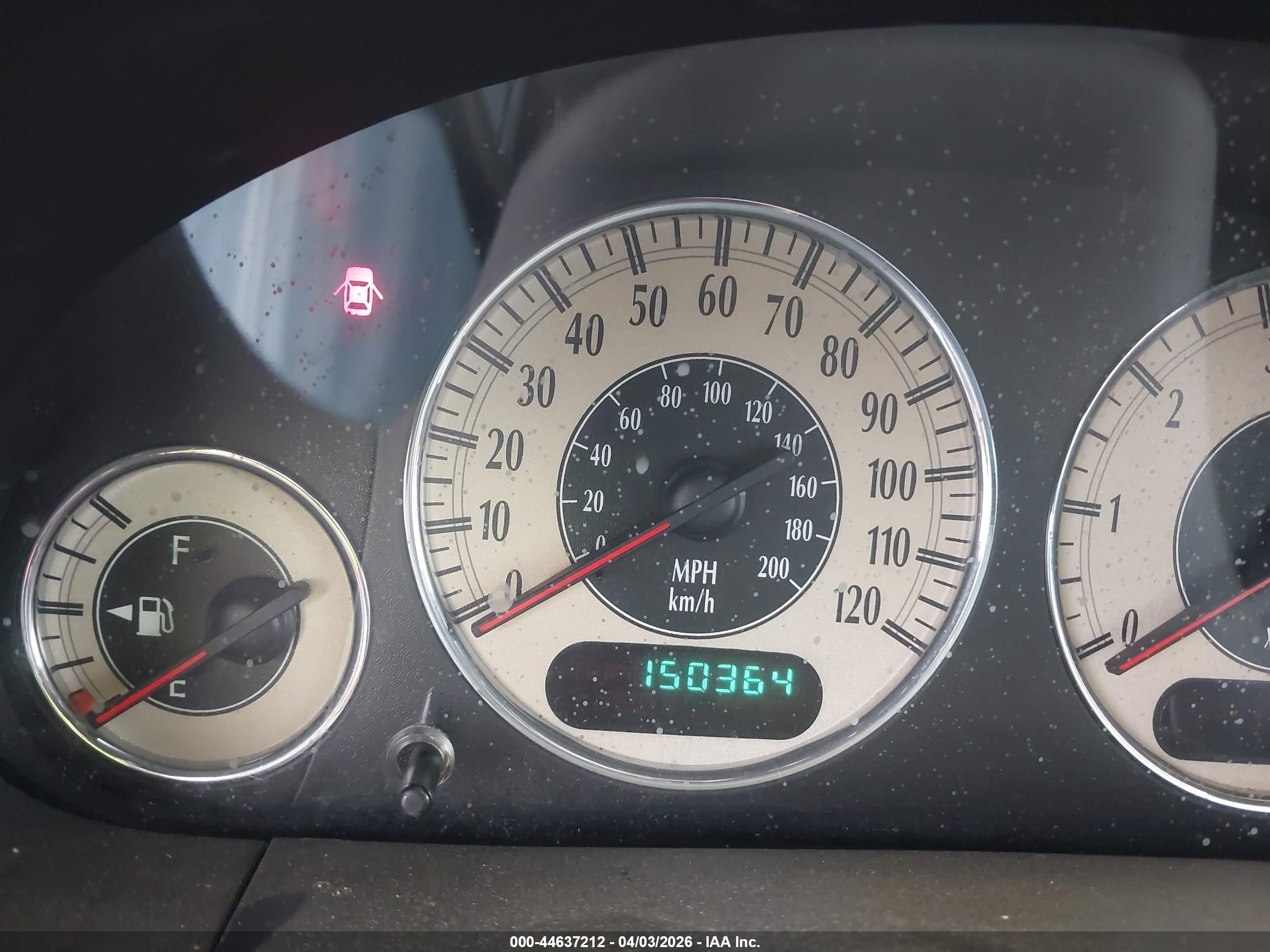 CHRYSLER TOWN image 7