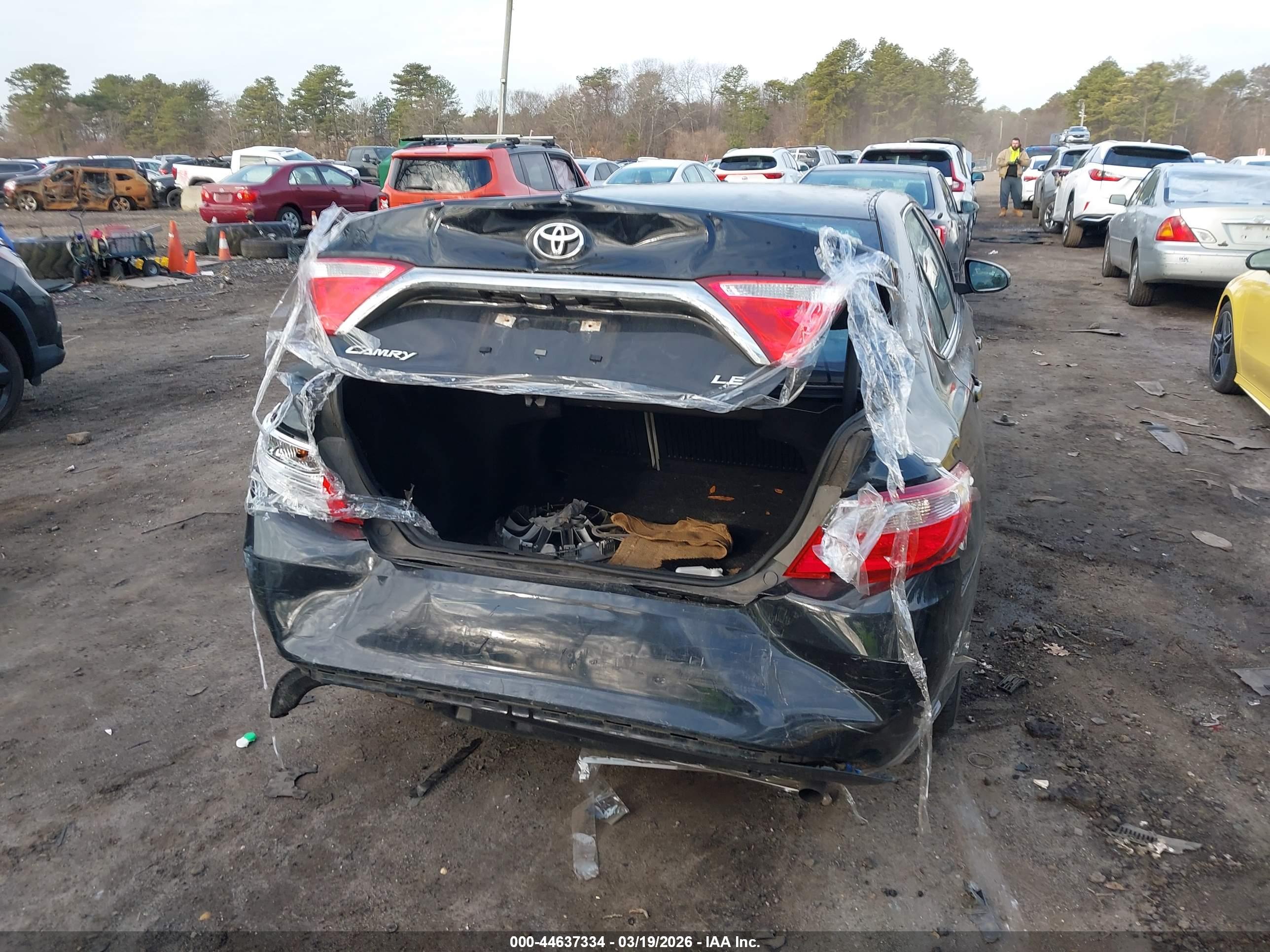 TOYOTA CAMRY image 6