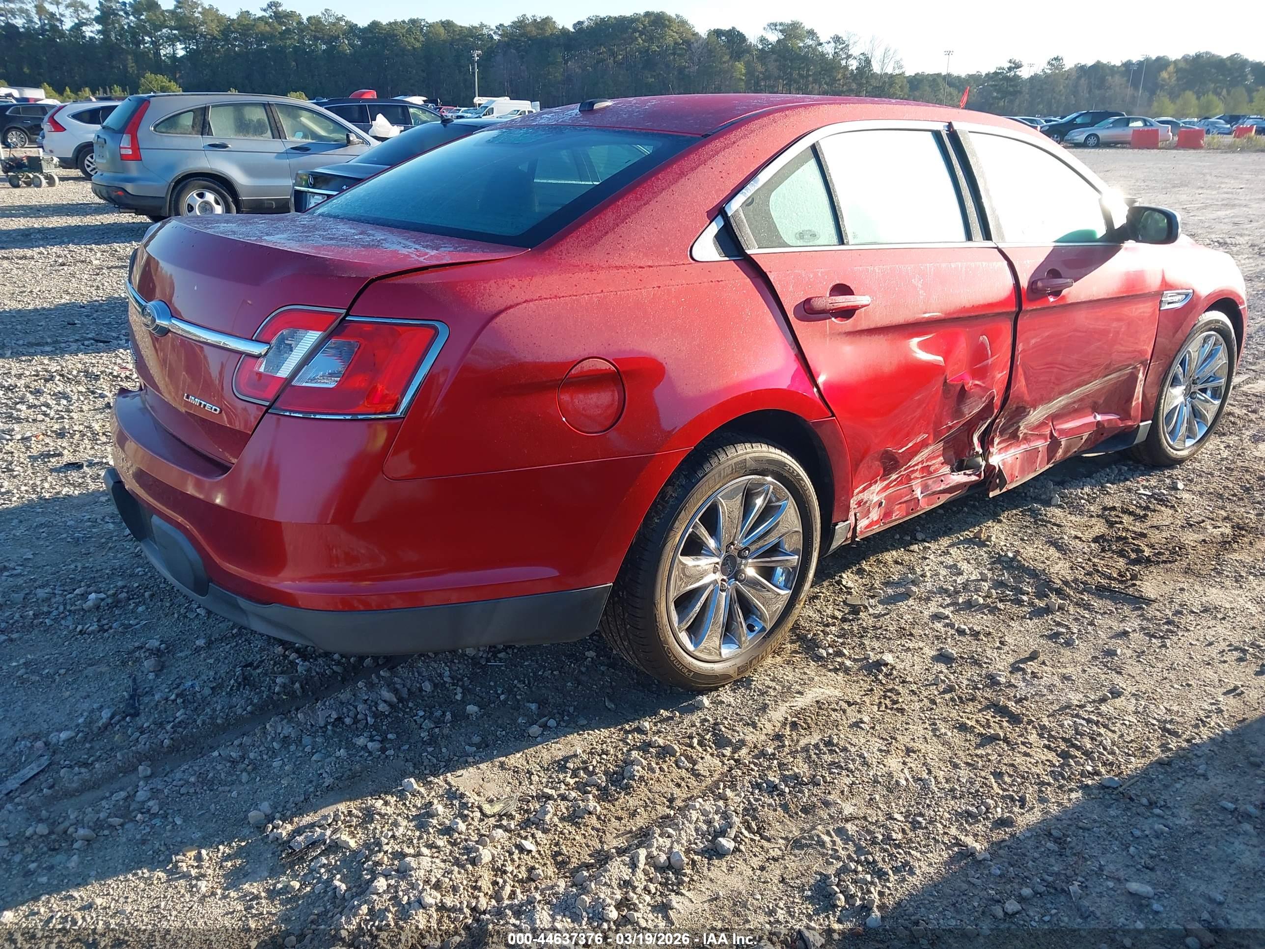 FORD TAURUS image 4
