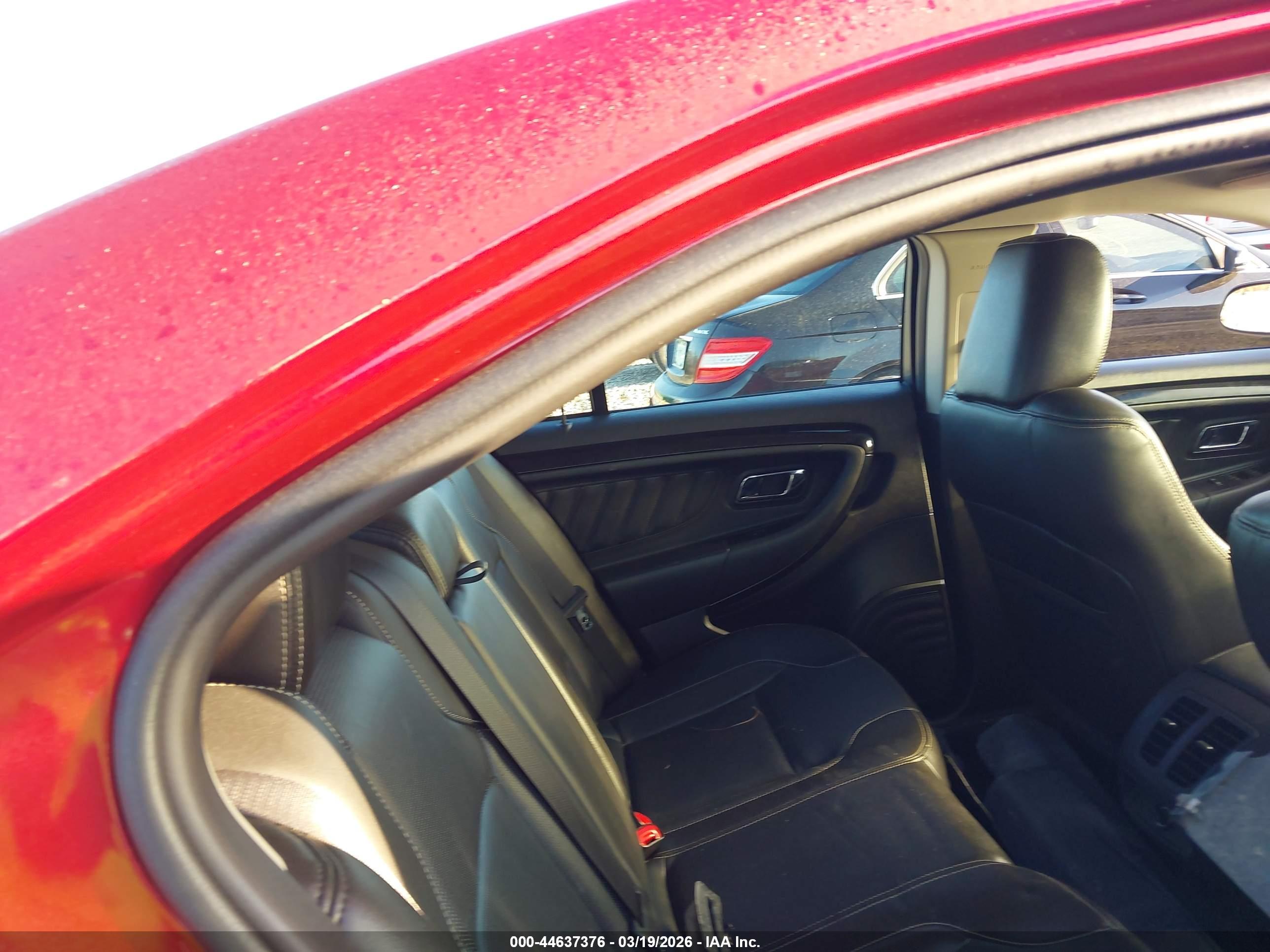 FORD TAURUS image 8