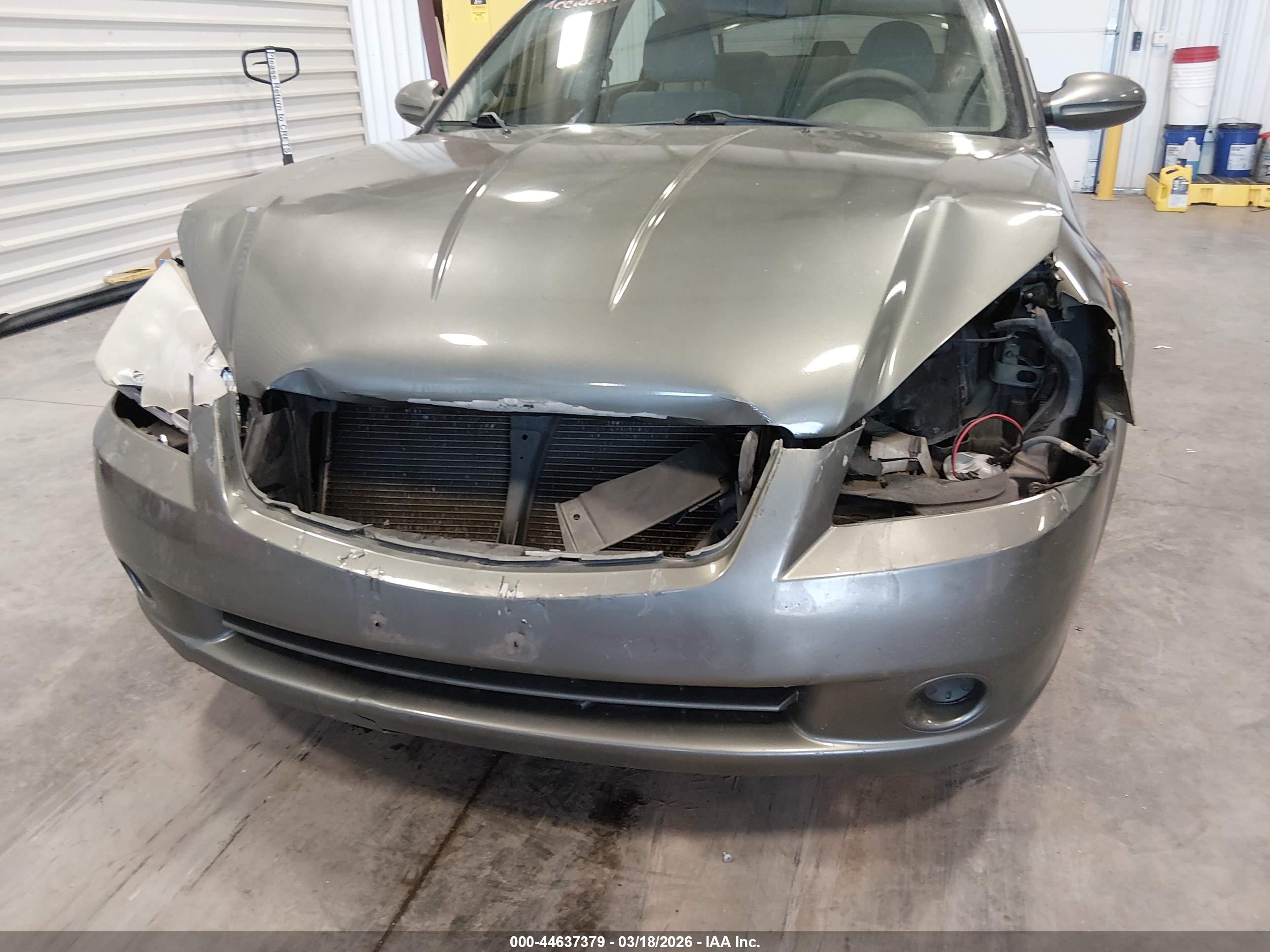 NISSAN ALTIMA image 6