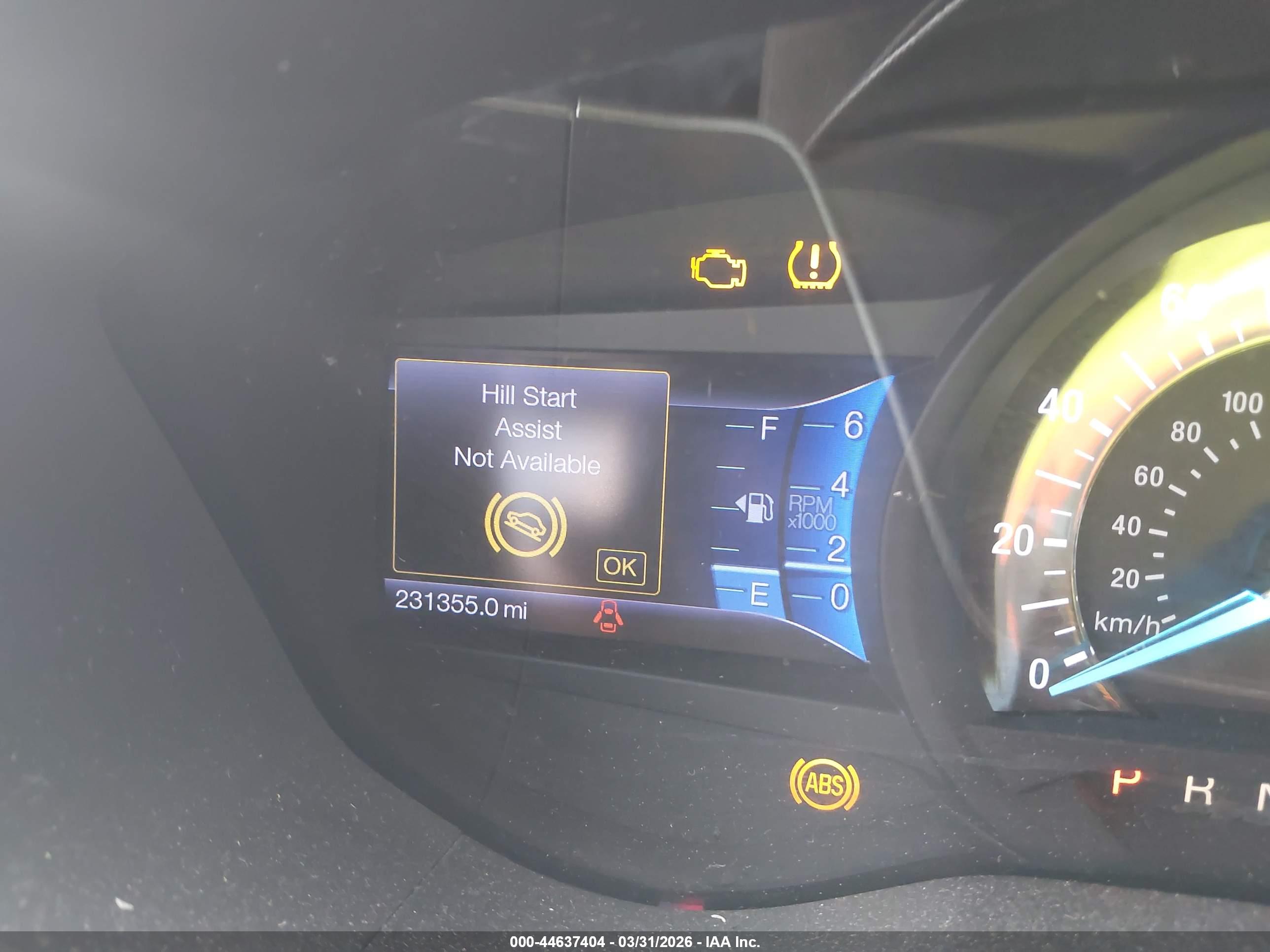 FORD FUSION image 7