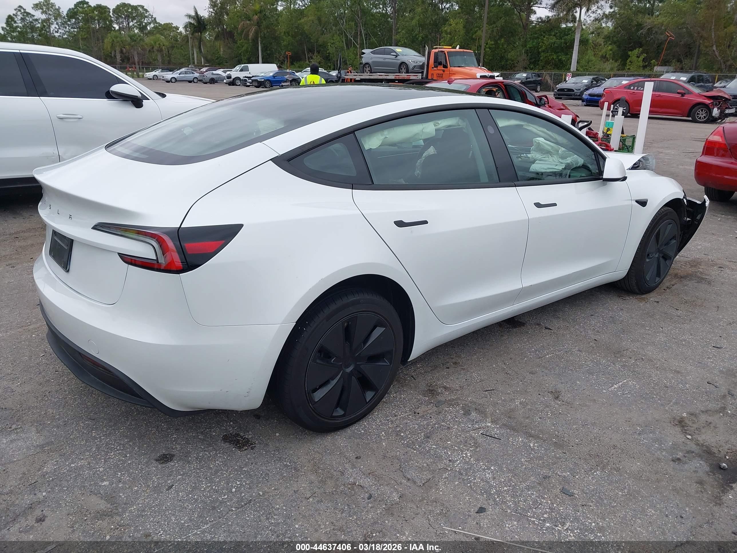 TESLA MODEL image 4