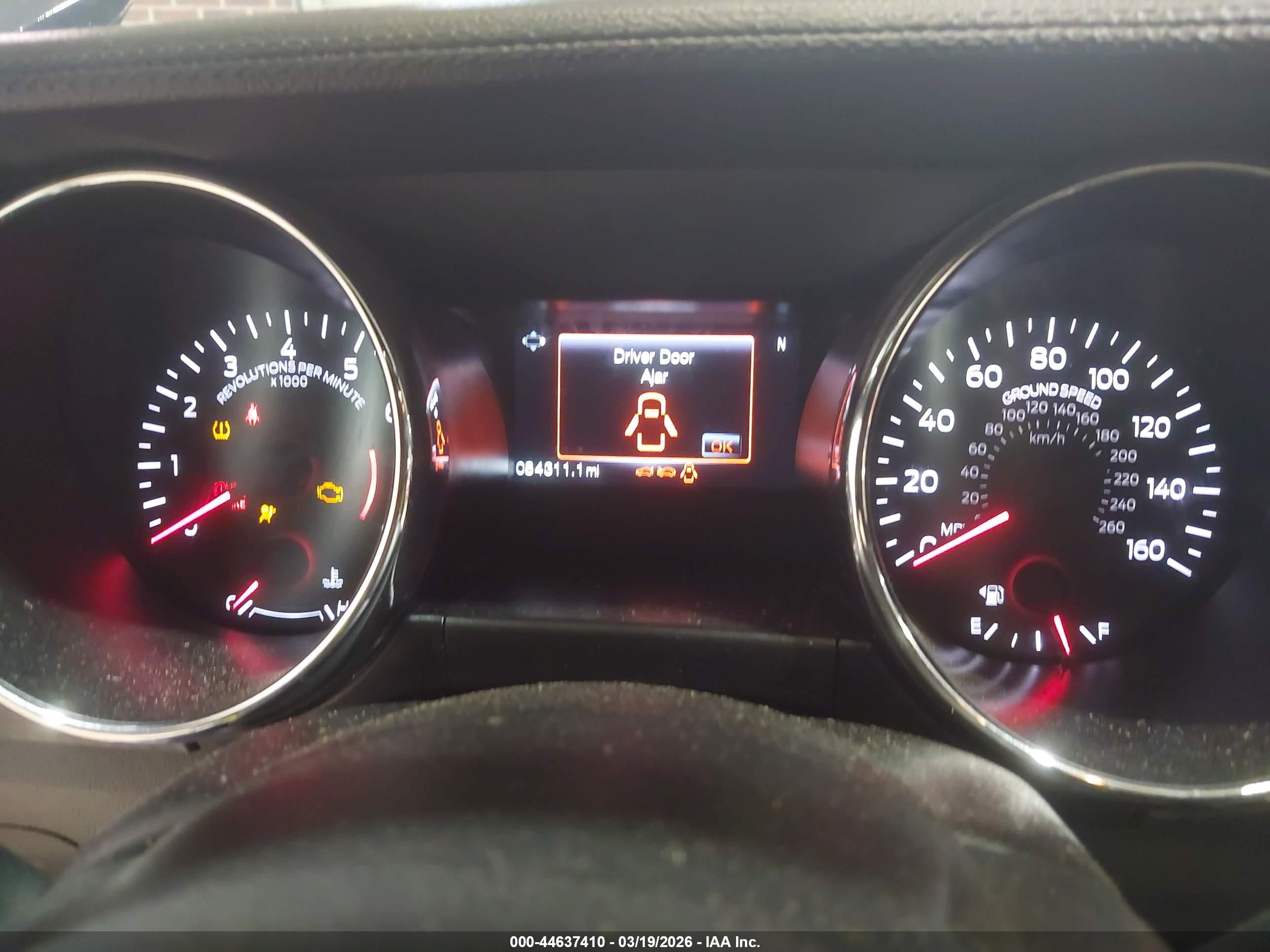 FORD MUSTANG image 7