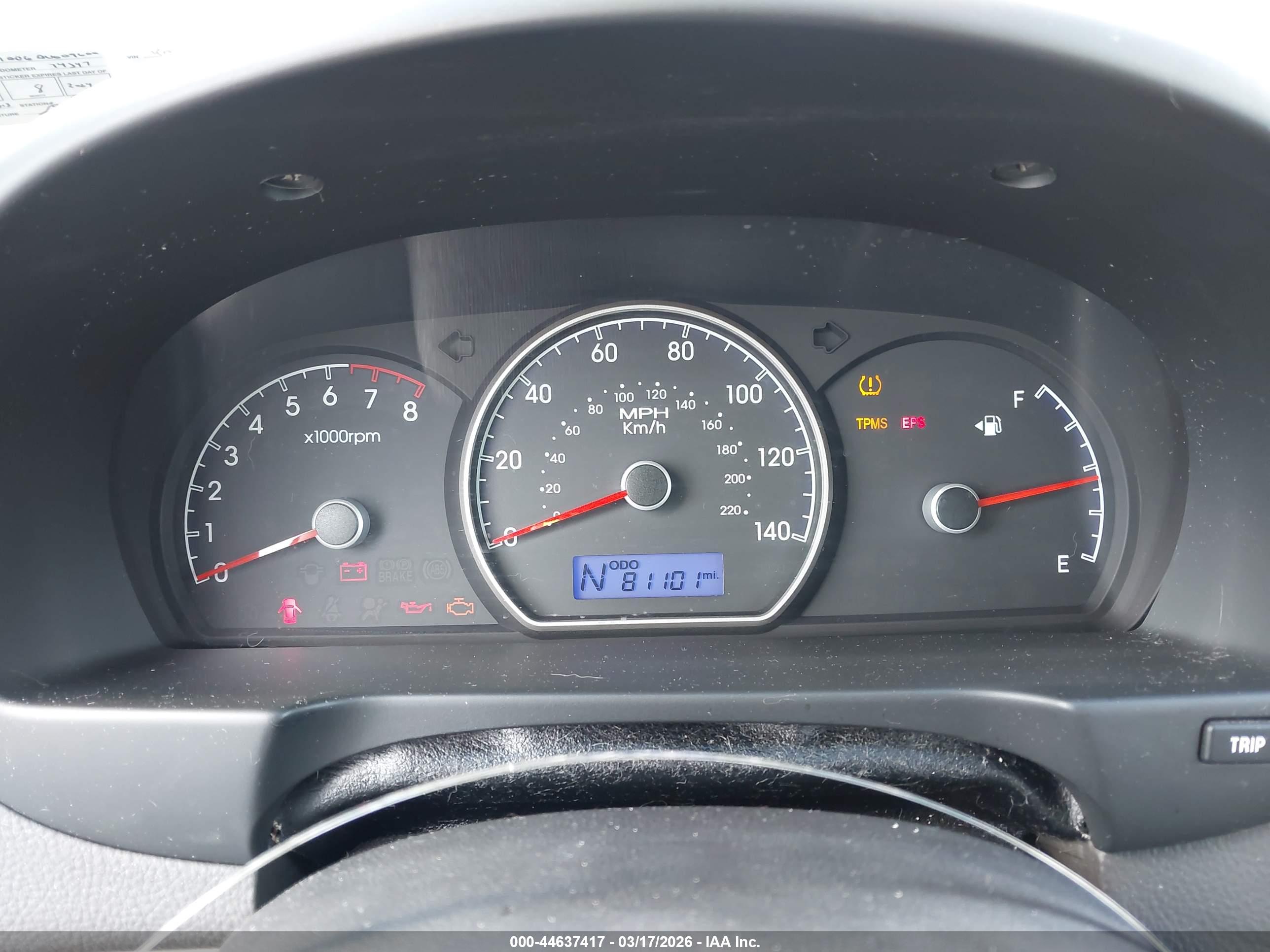HYUNDAI ELANTRA image 7