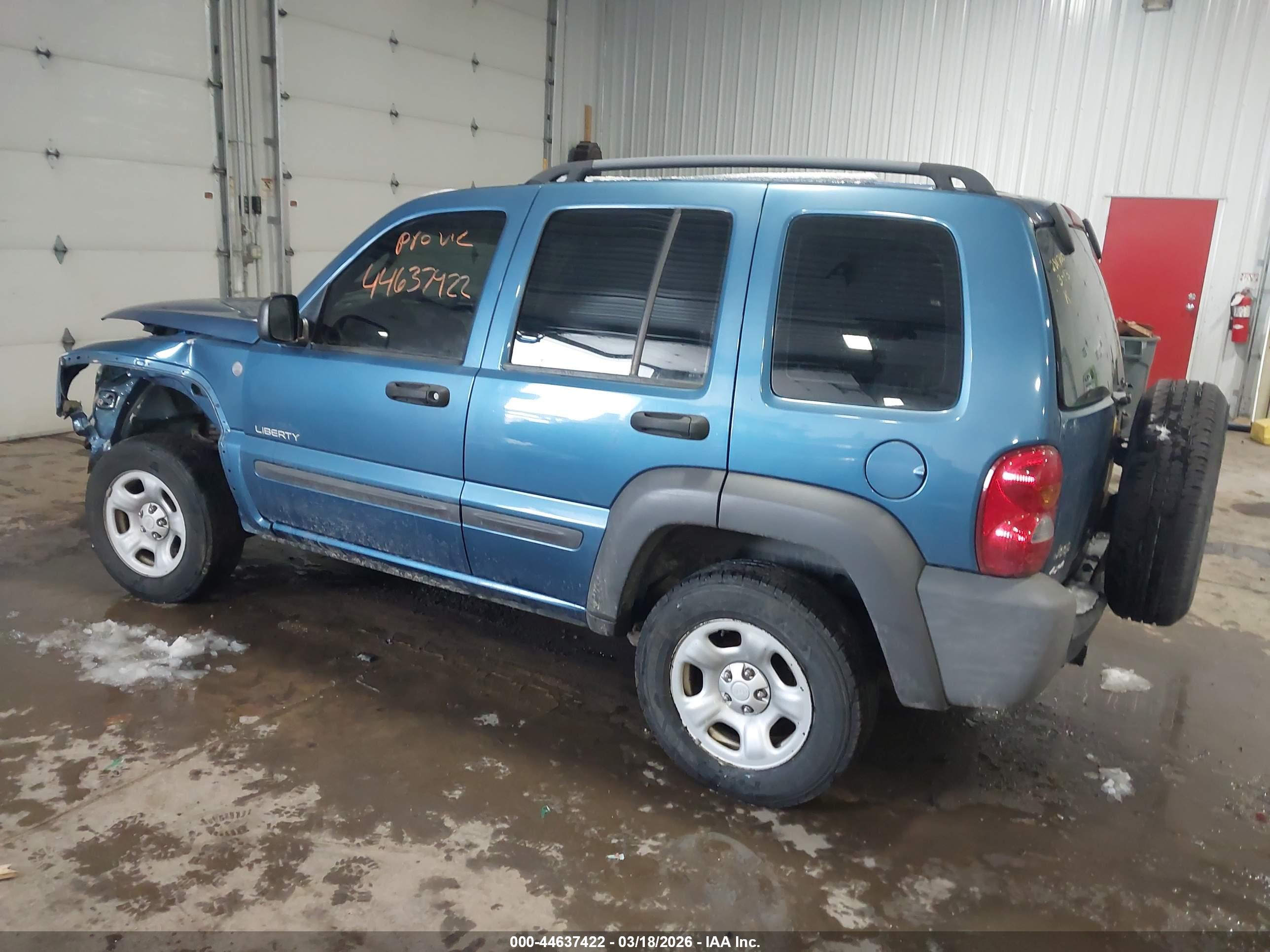 JEEP LIBERTY image 3