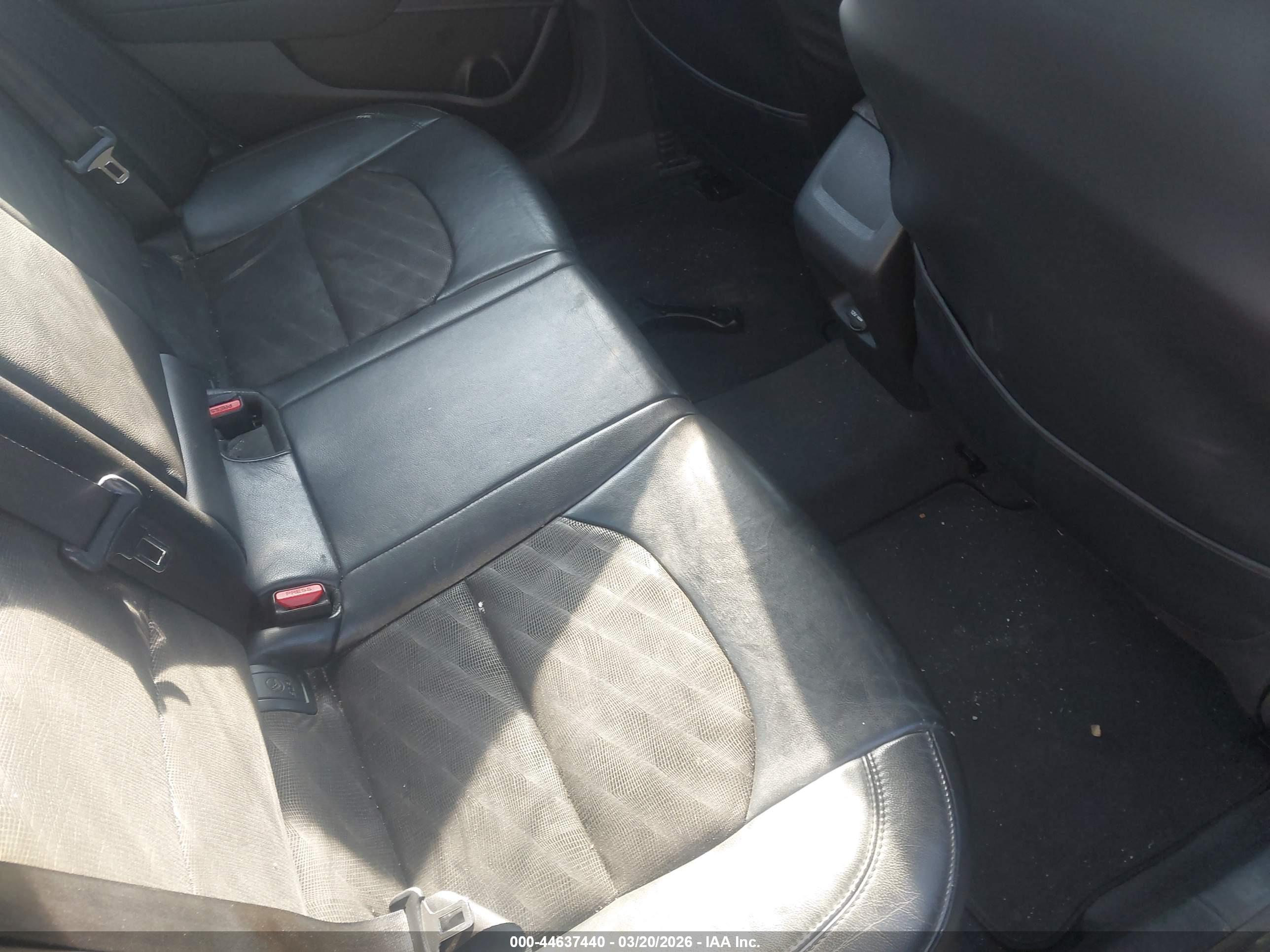 HYUNDAI SONATA image 8