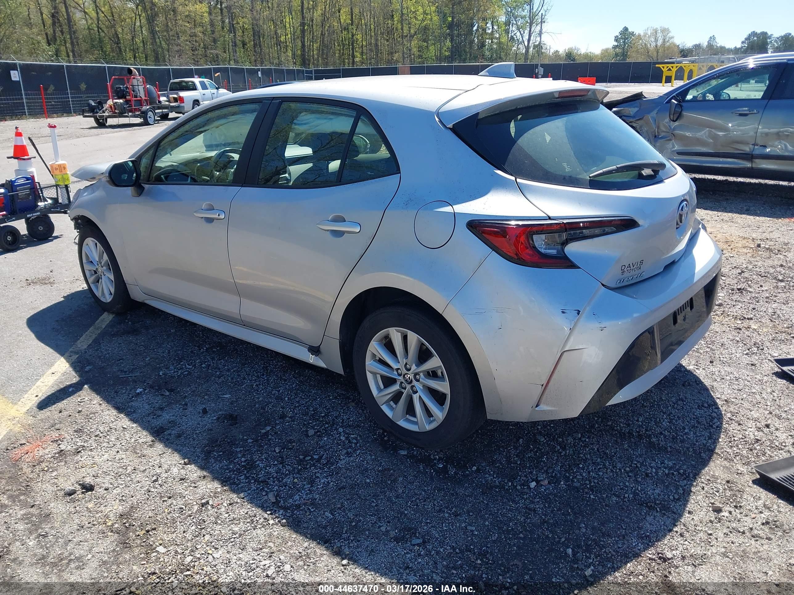 TOYOTA COROLLA image 3