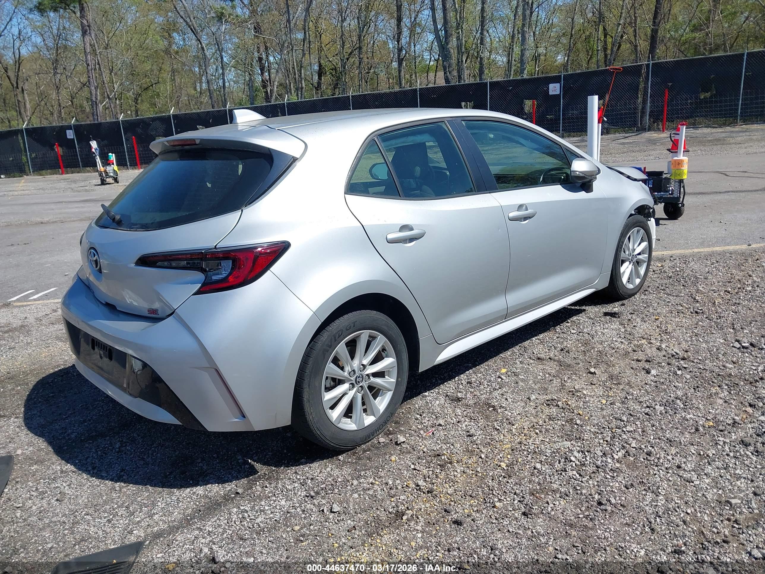 TOYOTA COROLLA image 4