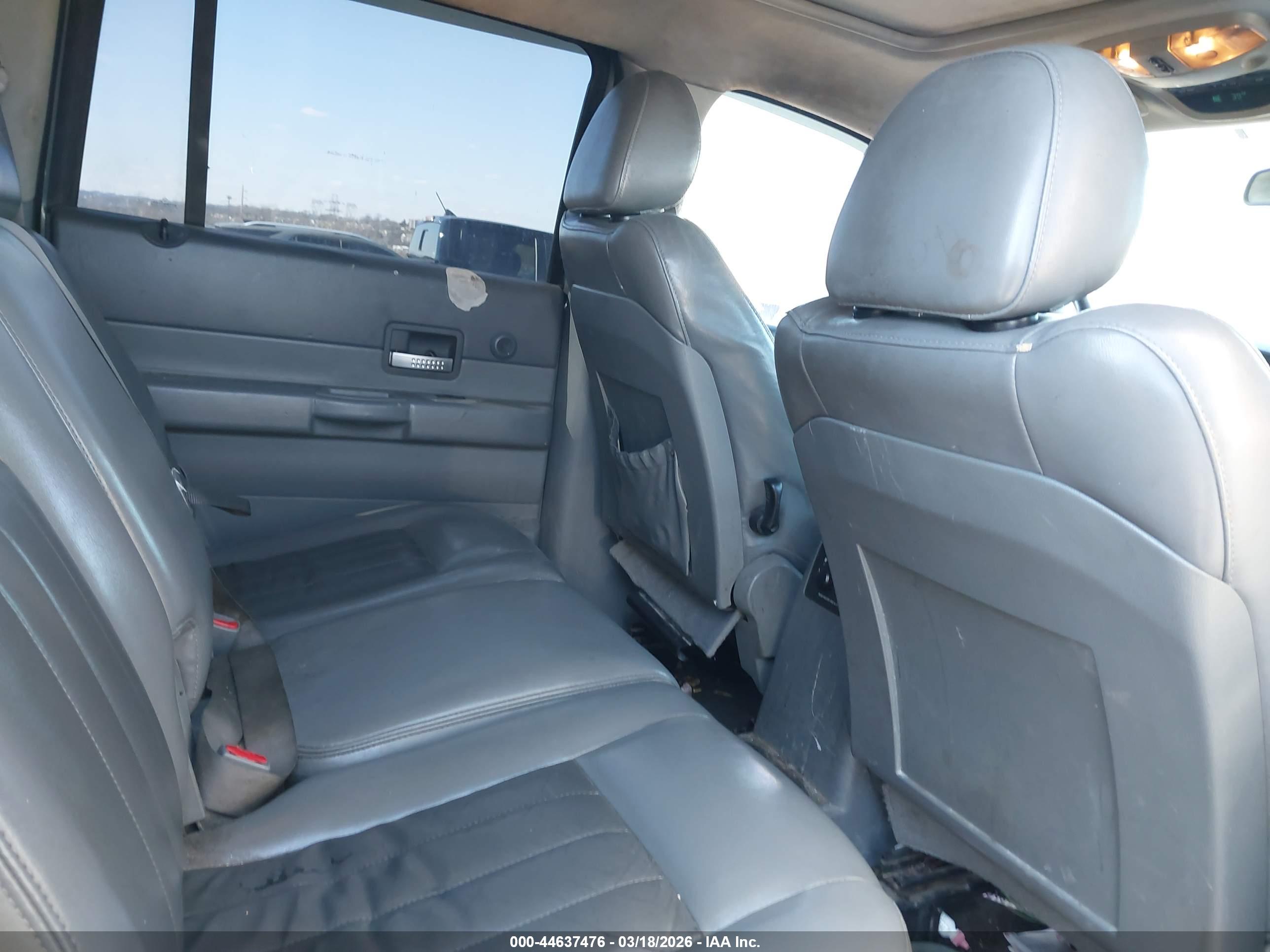 DODGE DURANGO image 8