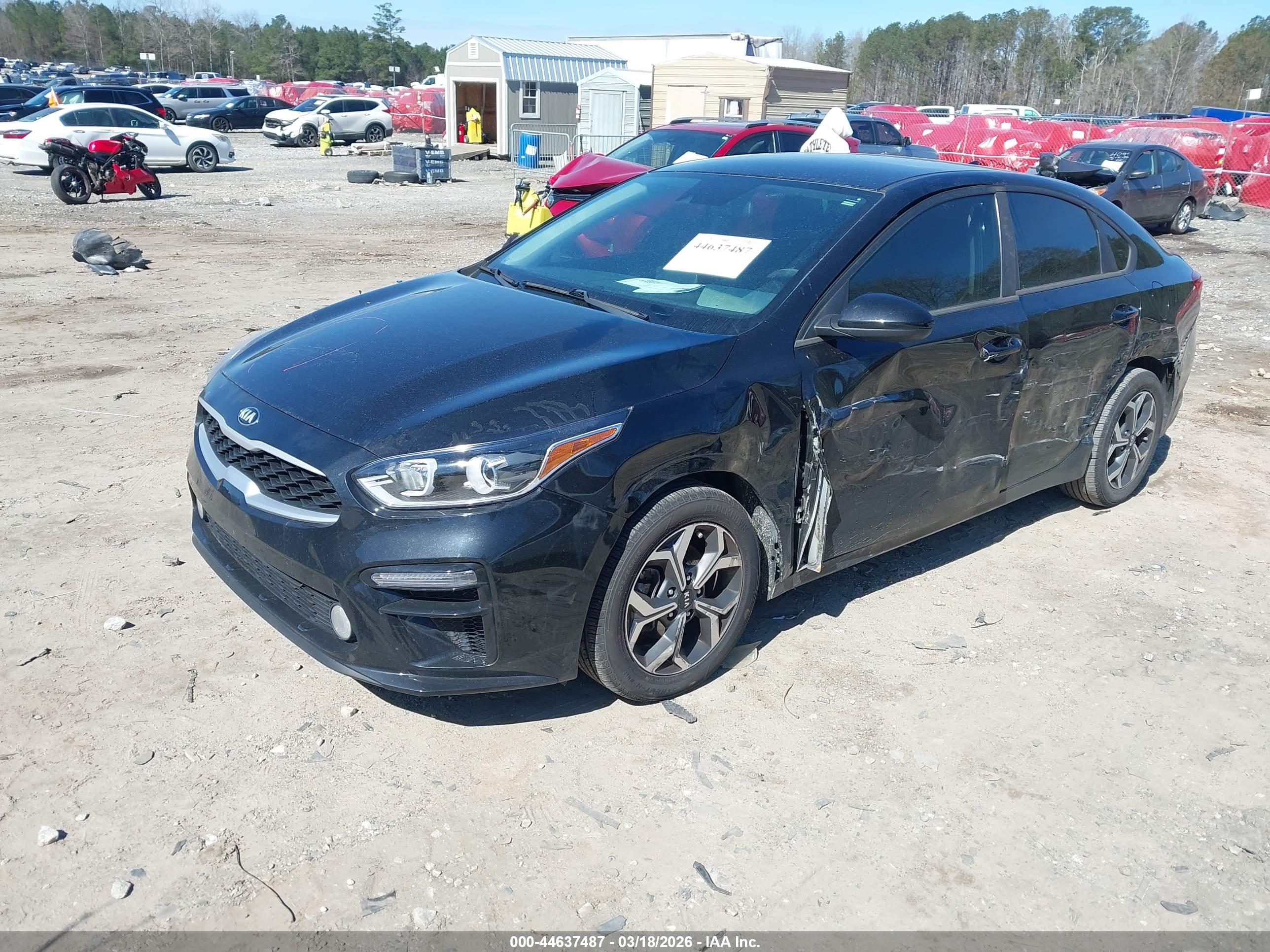 KIA FORTE image 2