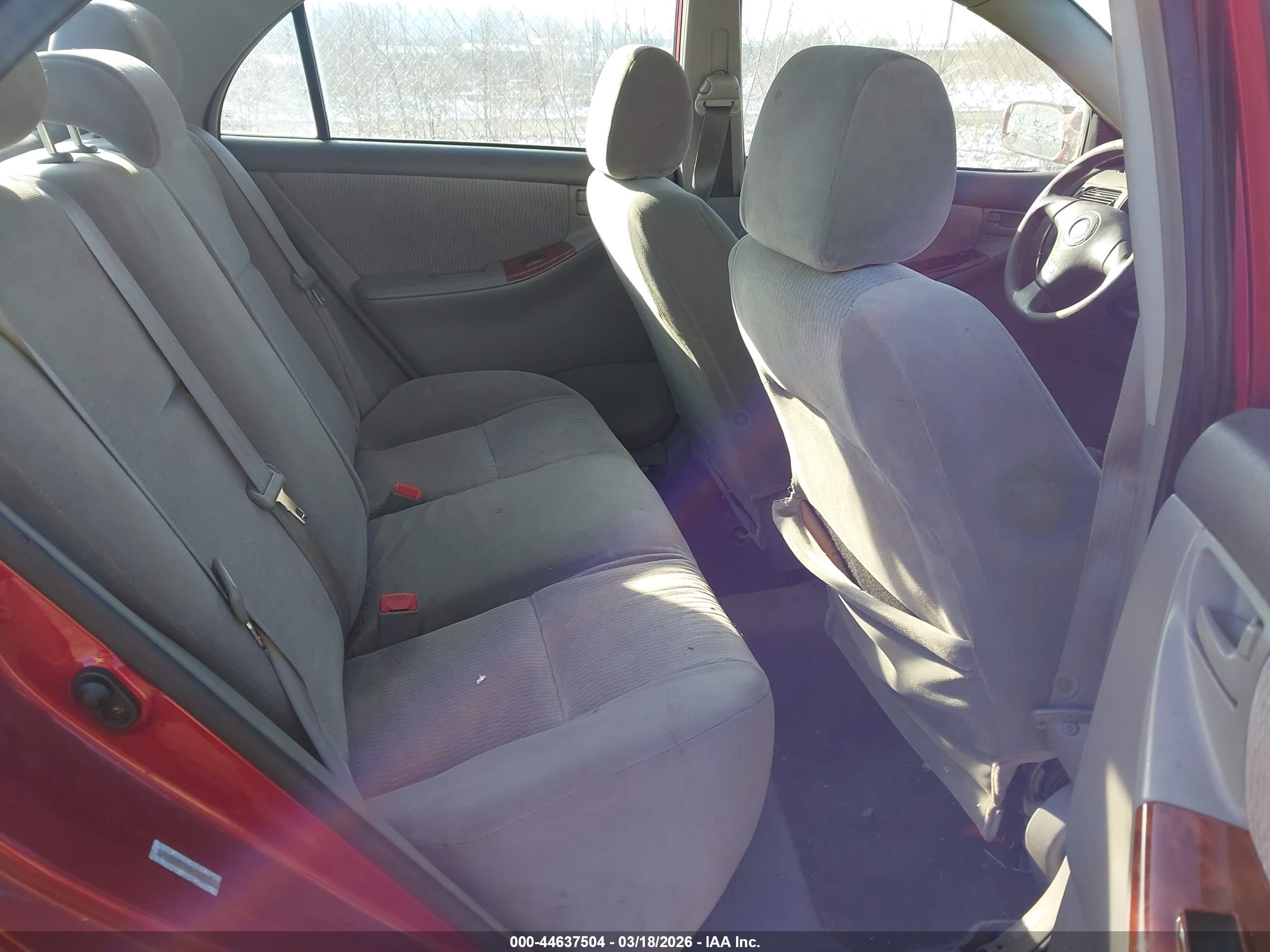 TOYOTA COROLLA image 8