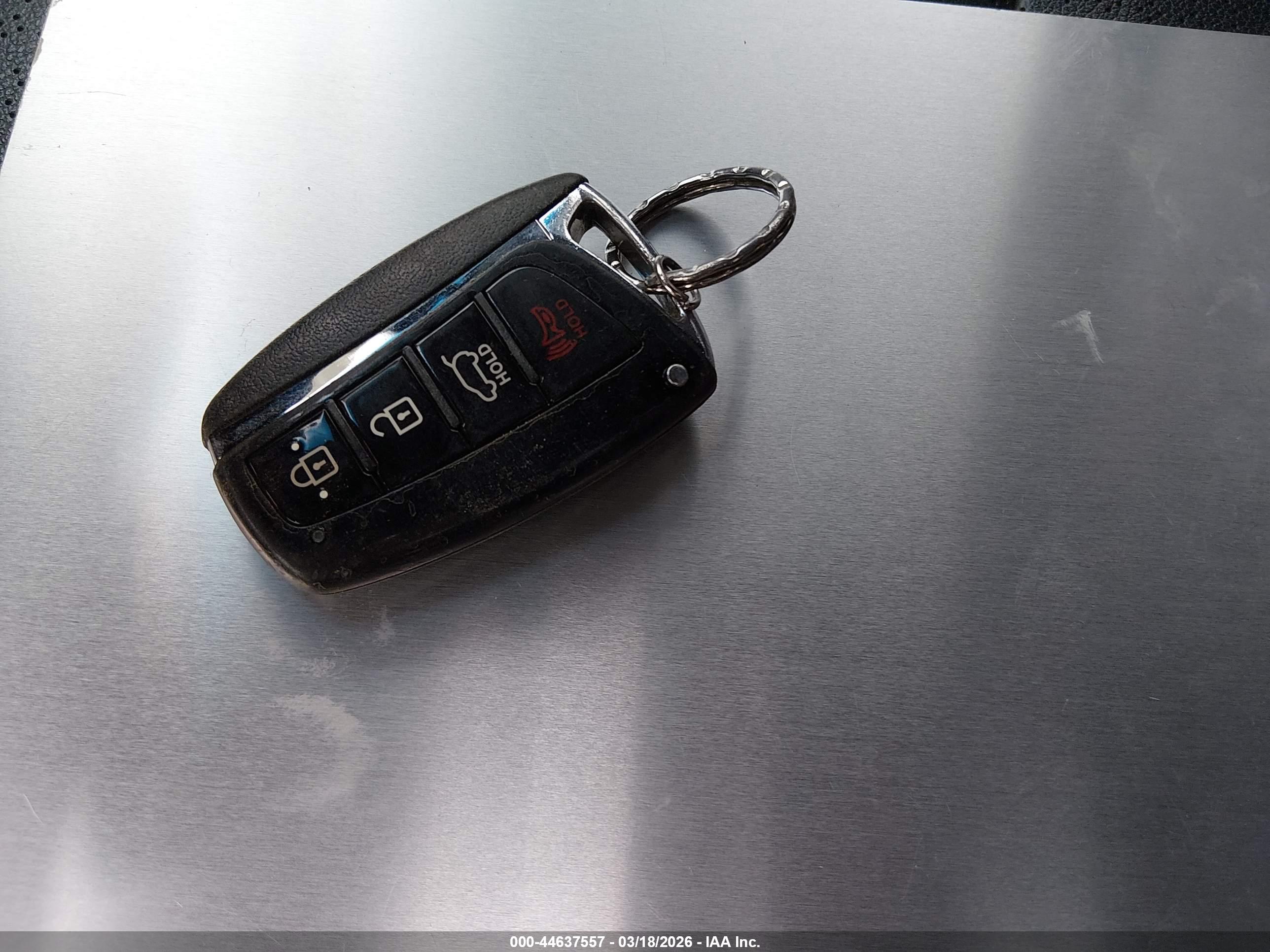 HYUNDAI SANTA image 11