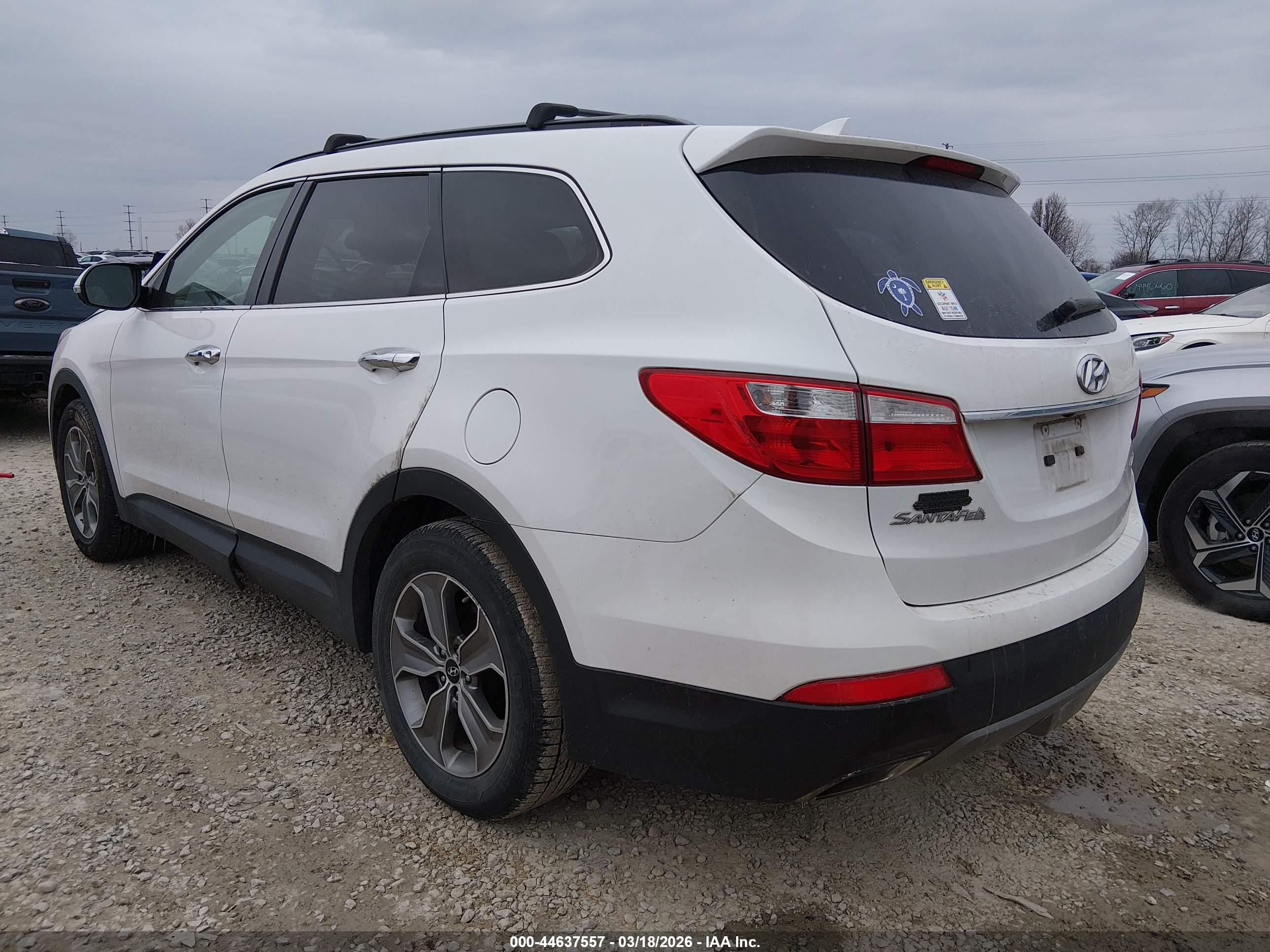 HYUNDAI SANTA image 3