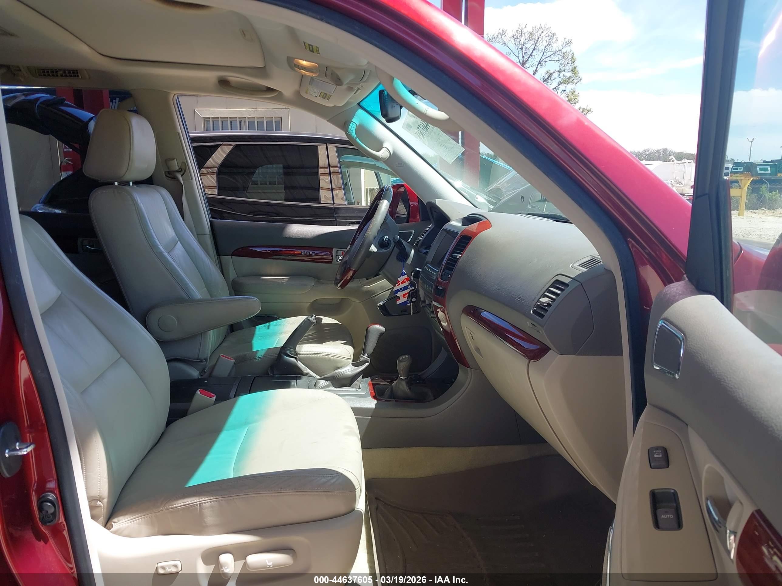 LEXUS GX image 5