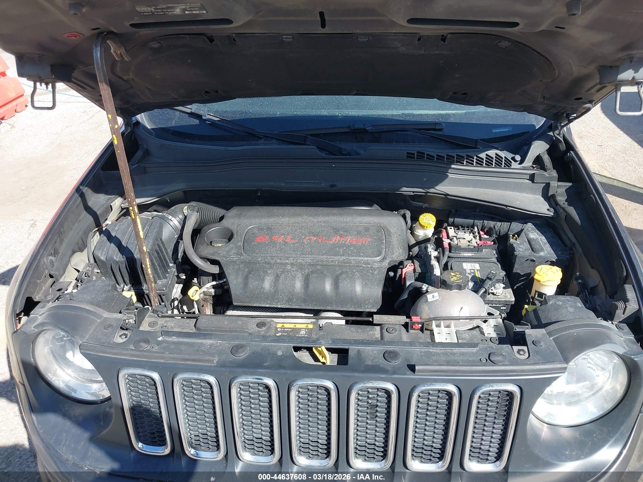 JEEP RENEGADE image 10