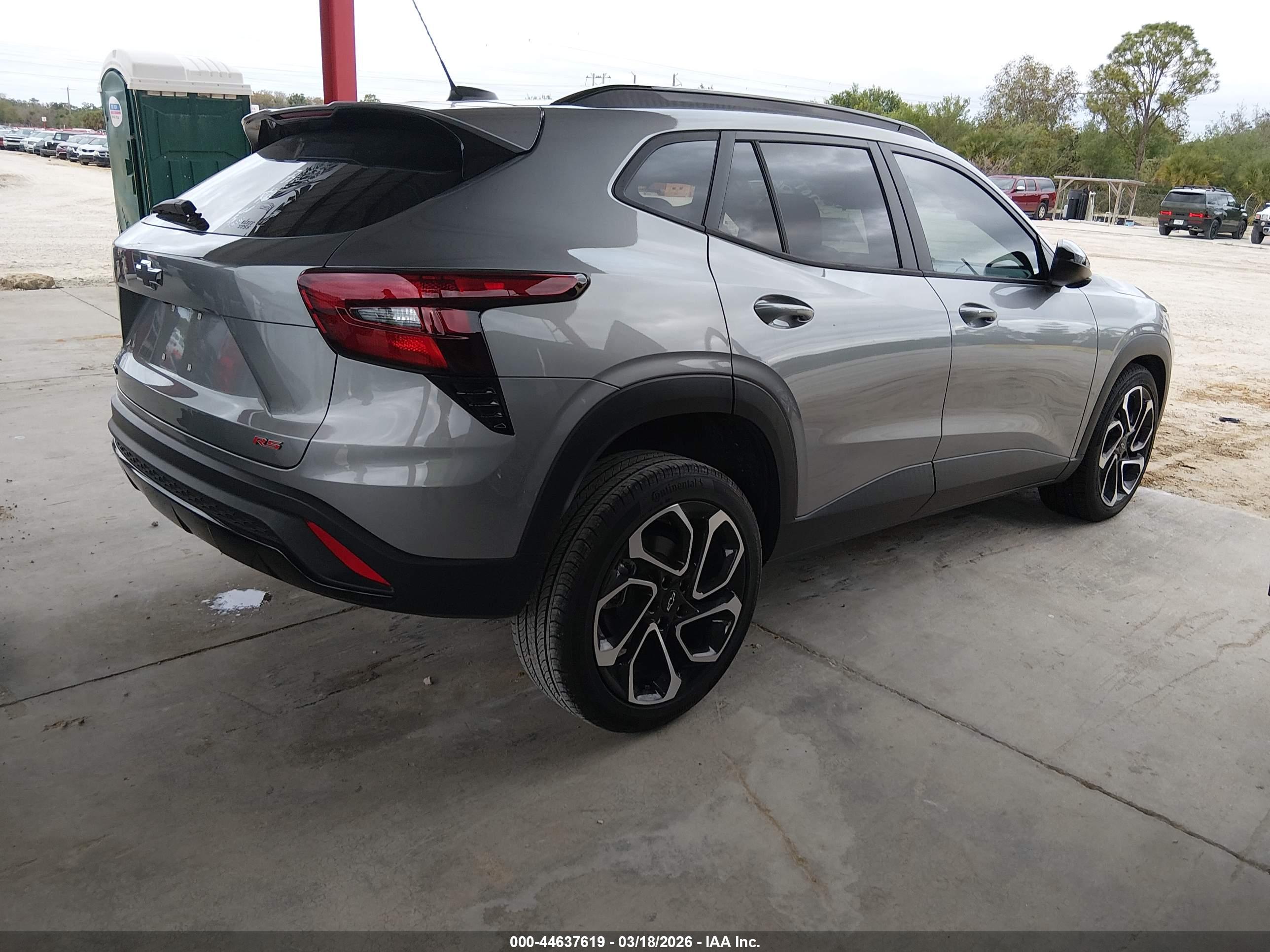 CHEVROLET TRAX image 4