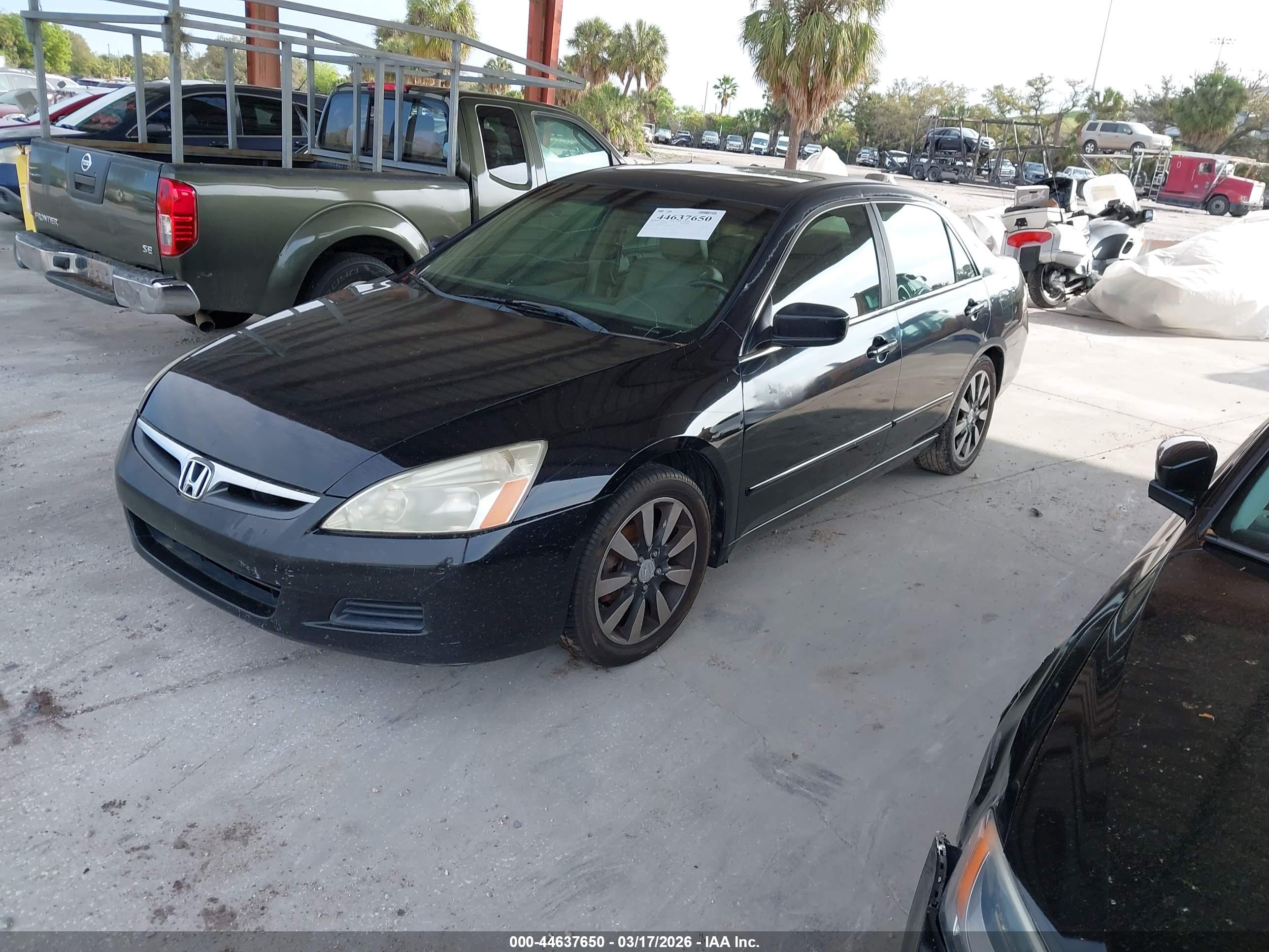 HONDA ACCORD image 2