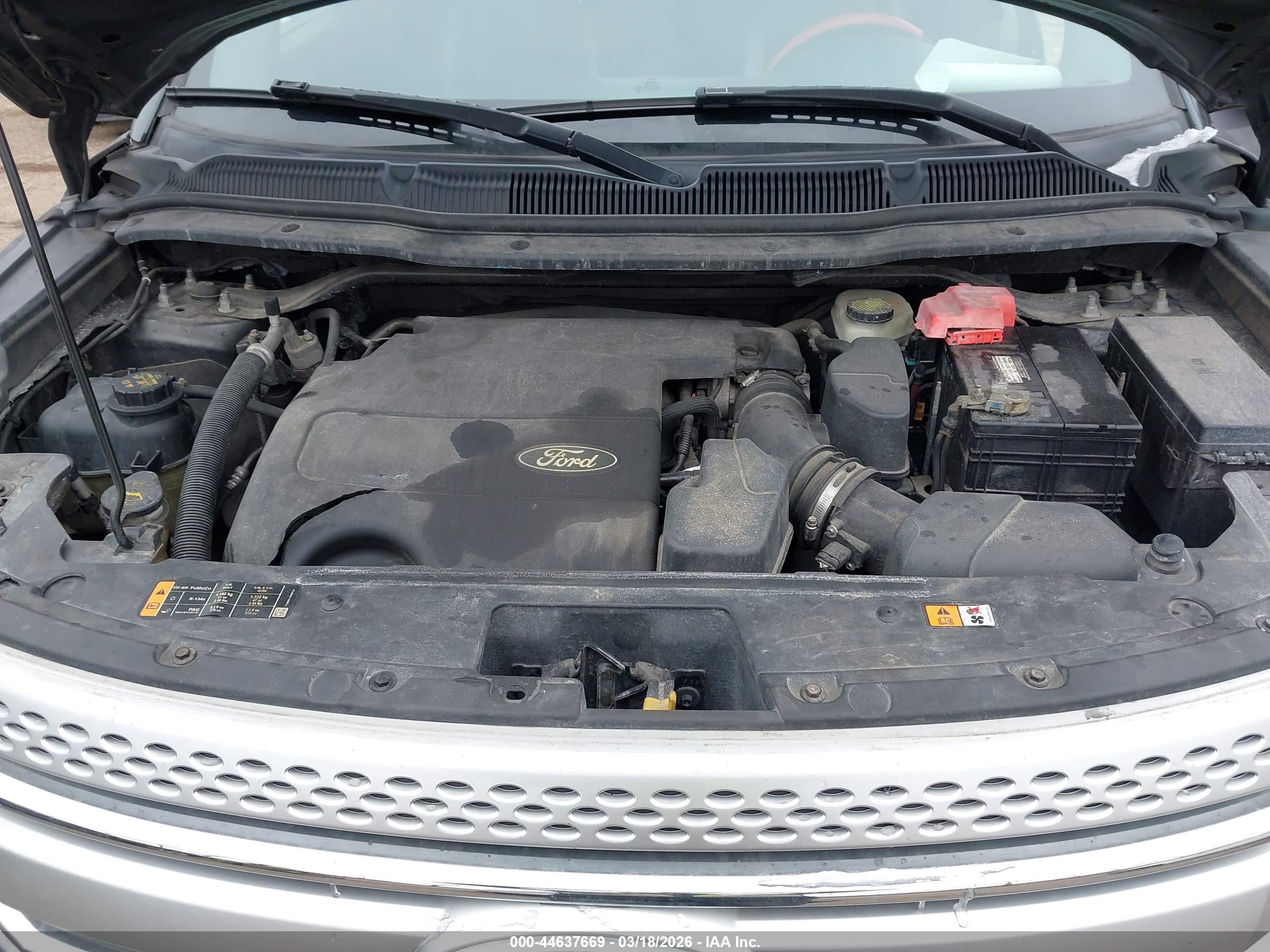 FORD EXPLORER image 10