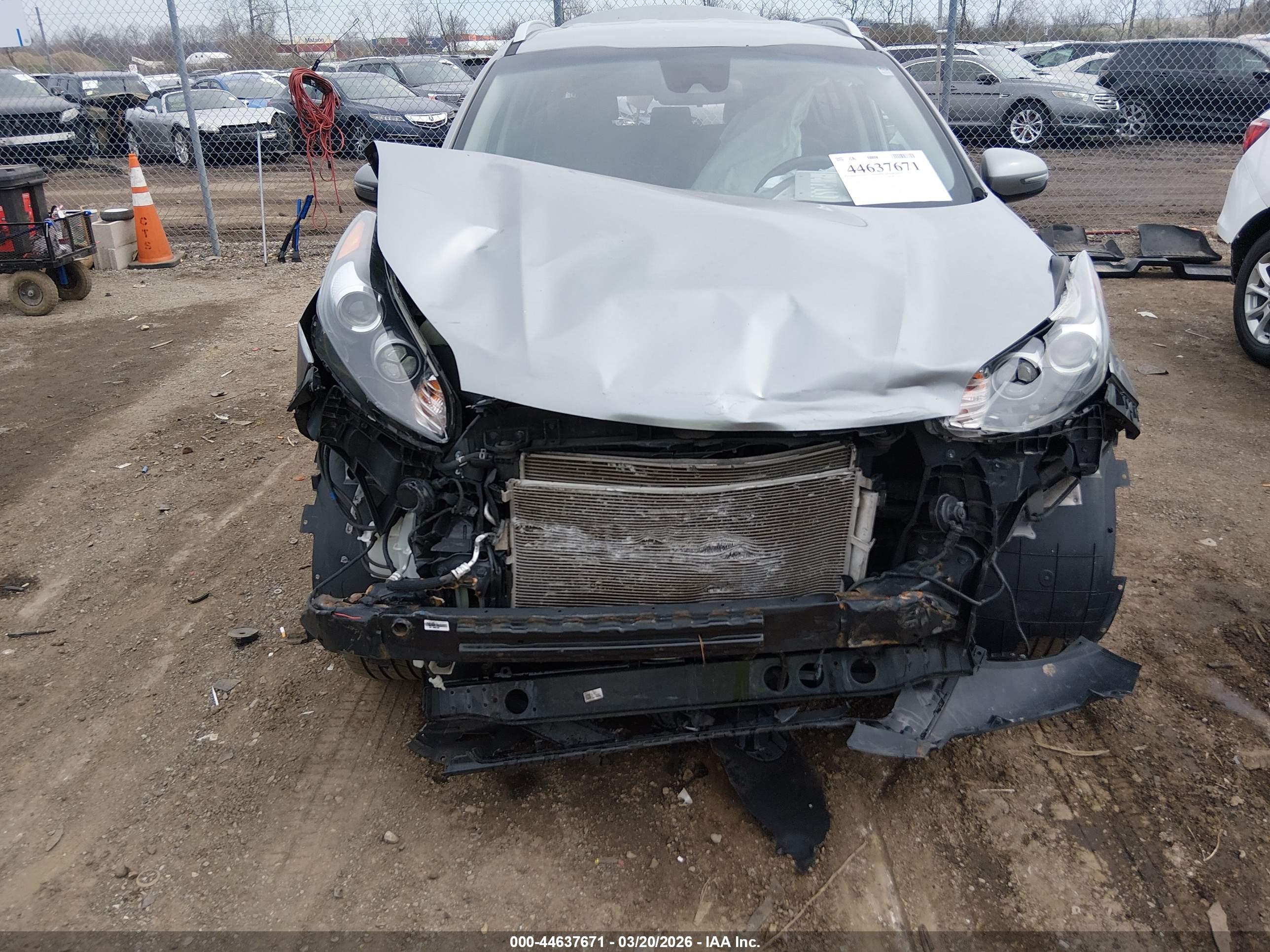 KIA SPORTAGE image 6