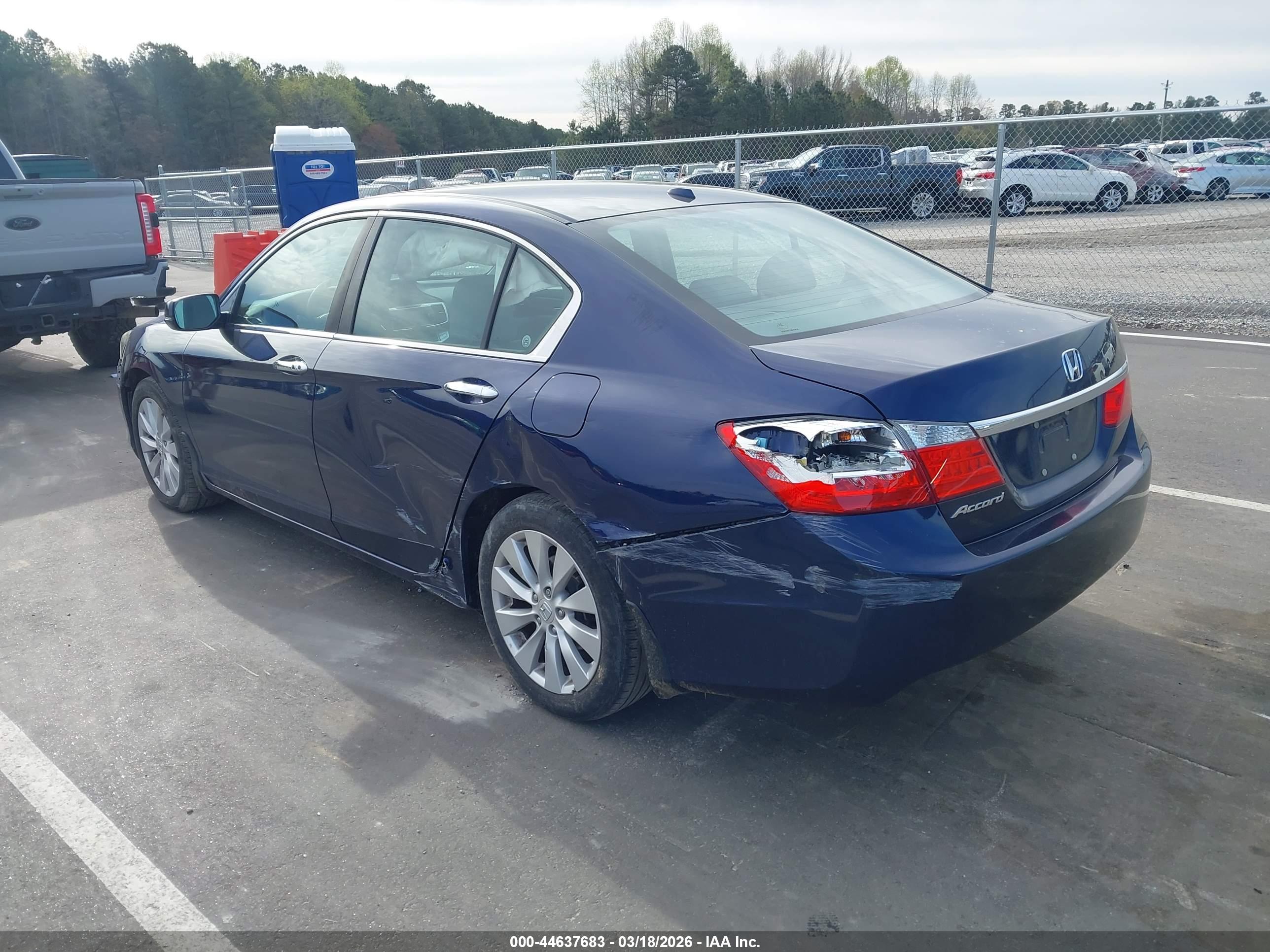 HONDA ACCORD image 3