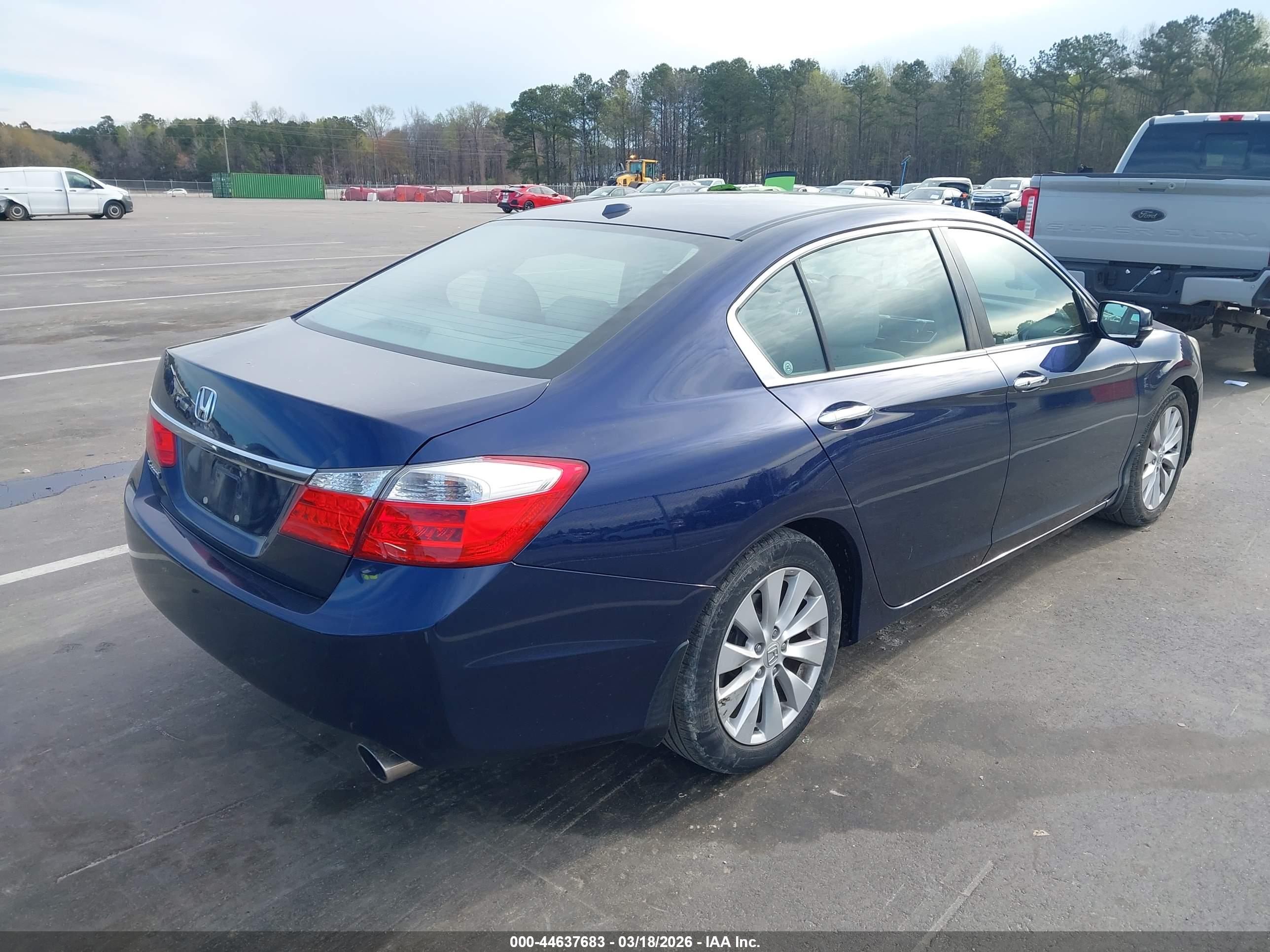 HONDA ACCORD image 4
