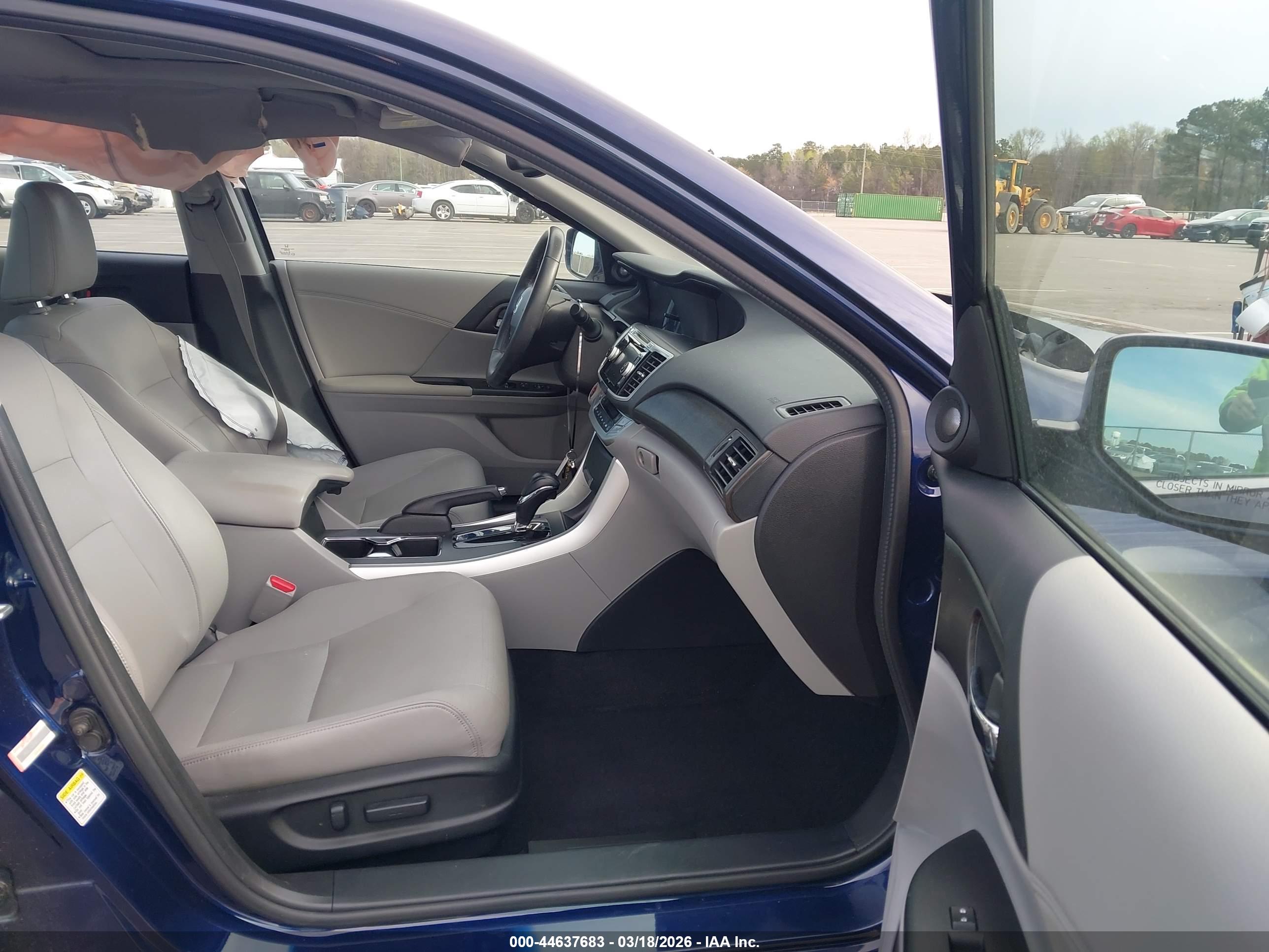 HONDA ACCORD image 5