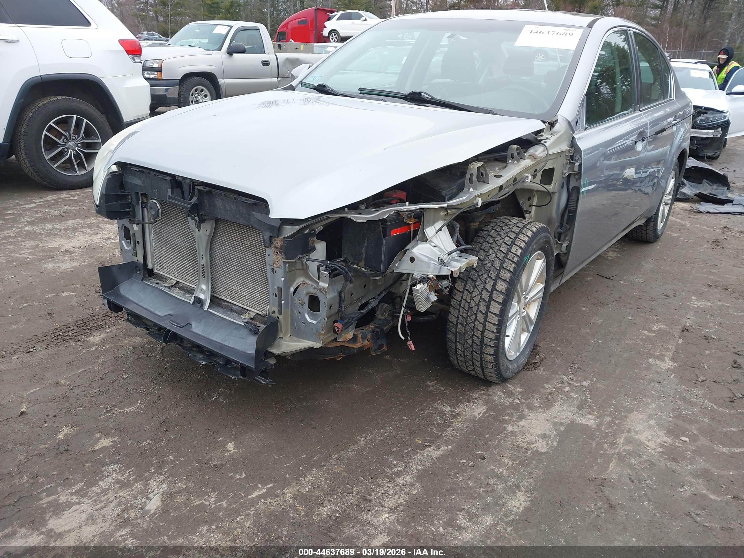 SUBARU LEGACY image 6