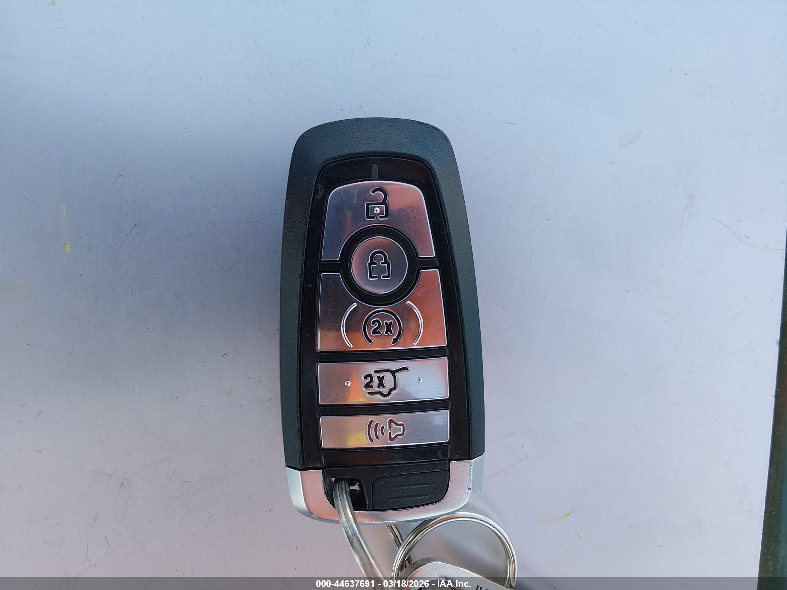 FORD EDGE image 11
