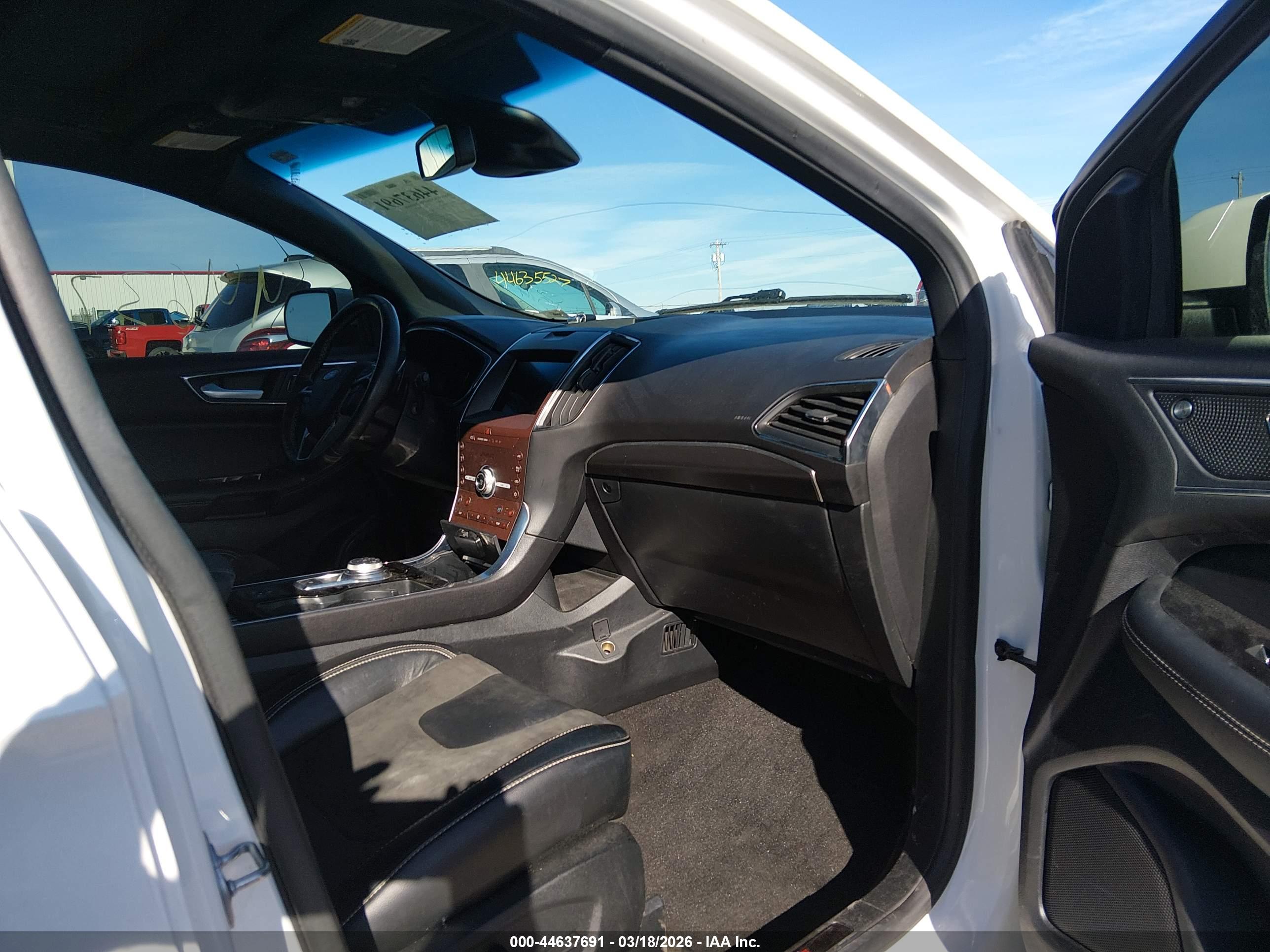 FORD EDGE image 5