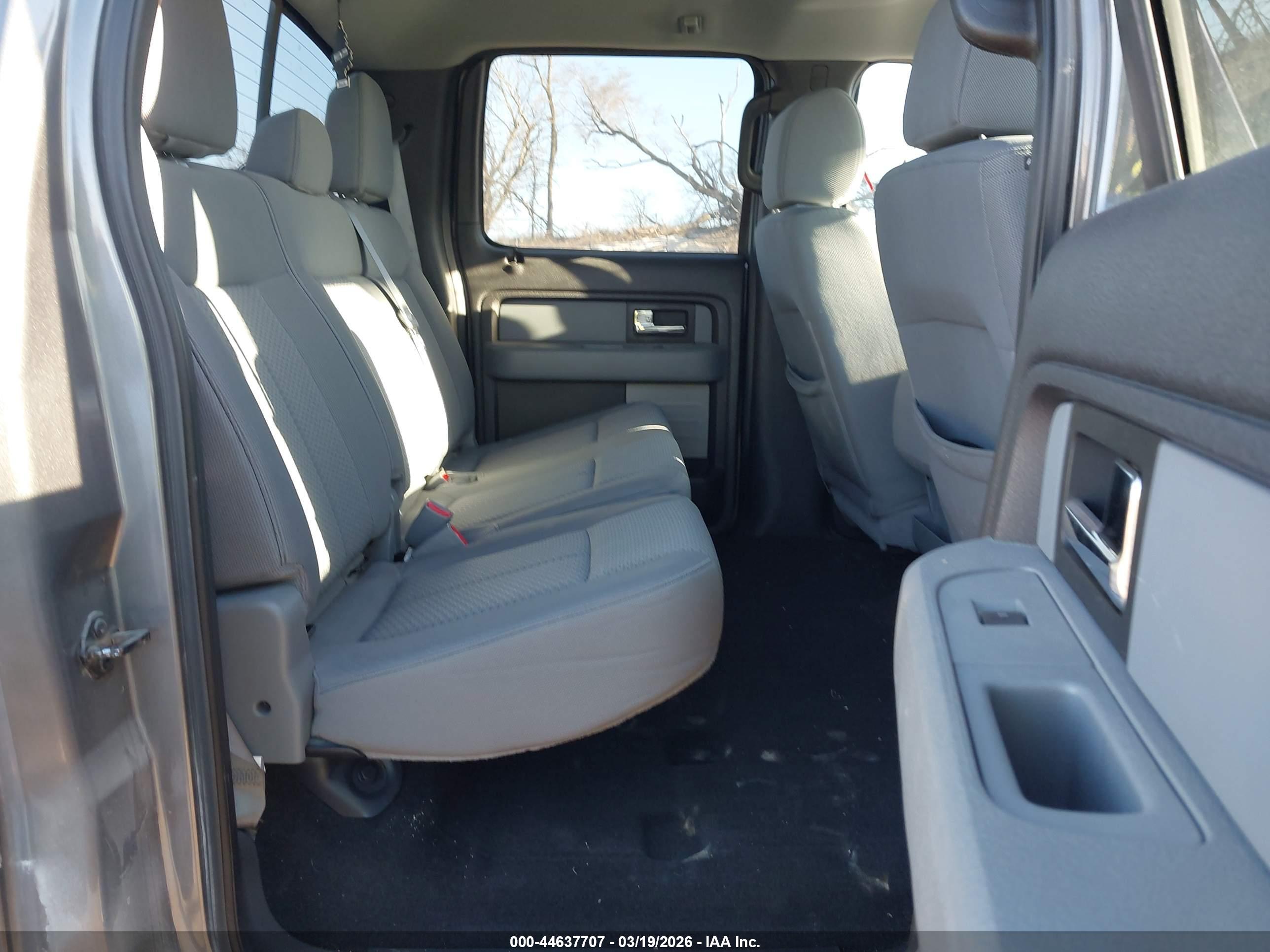 FORD F-150 image 8