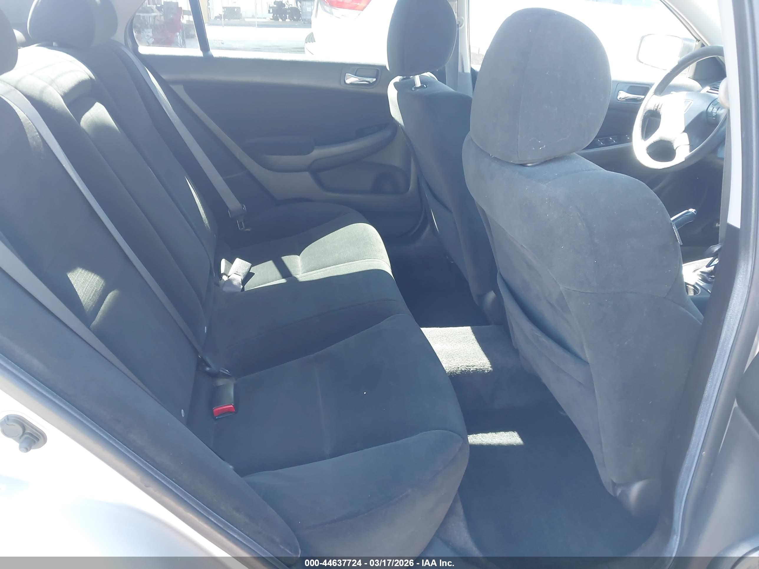 HONDA ACCORD image 8