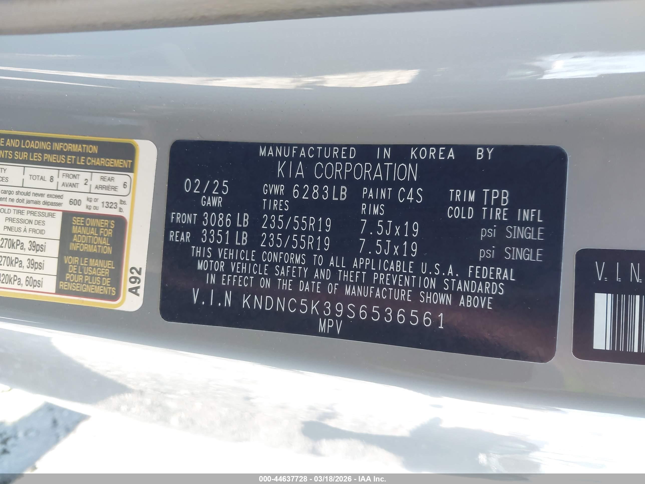 KIA CARNIVAL image 9
