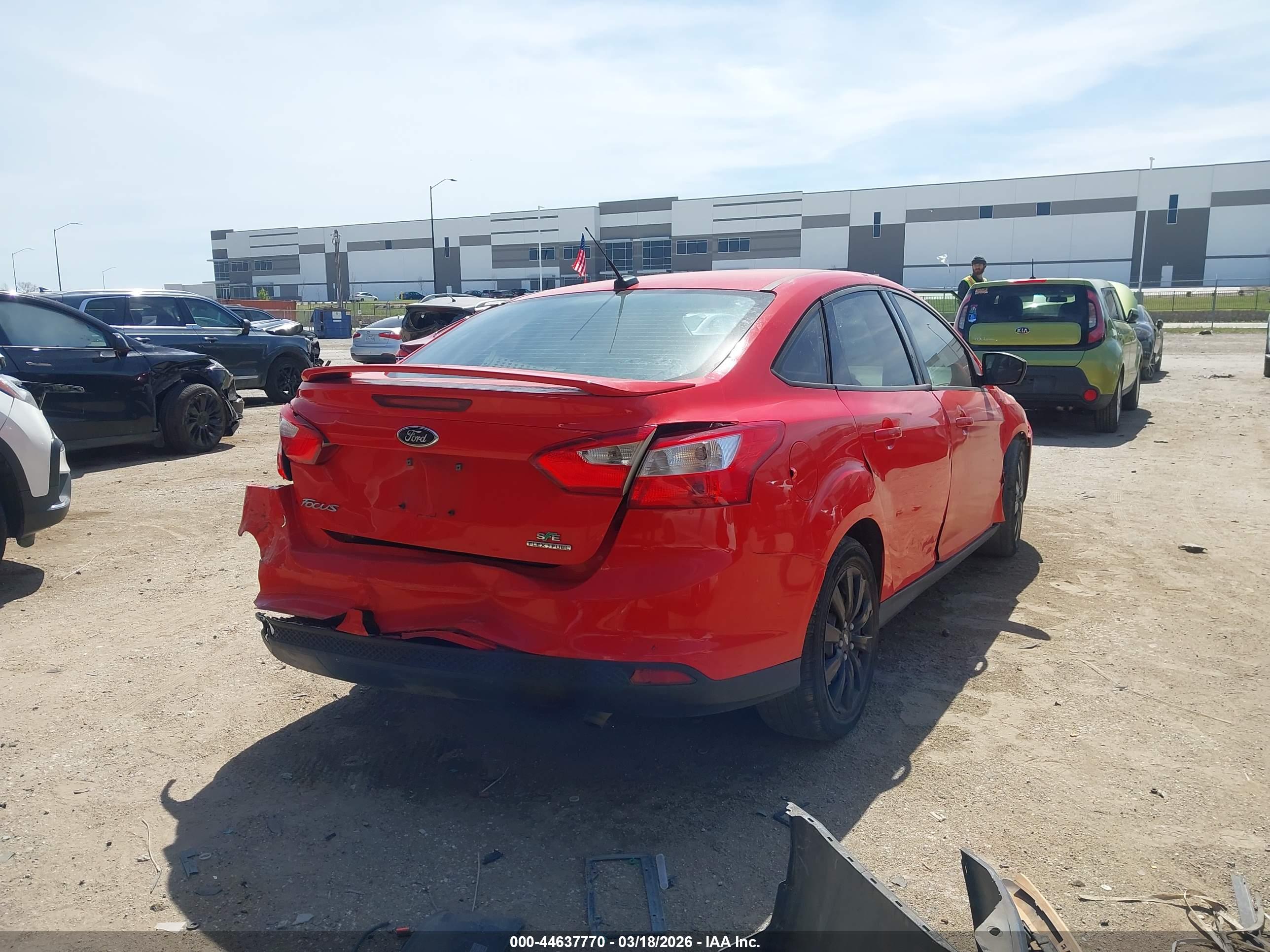 FORD FOCUS image 4