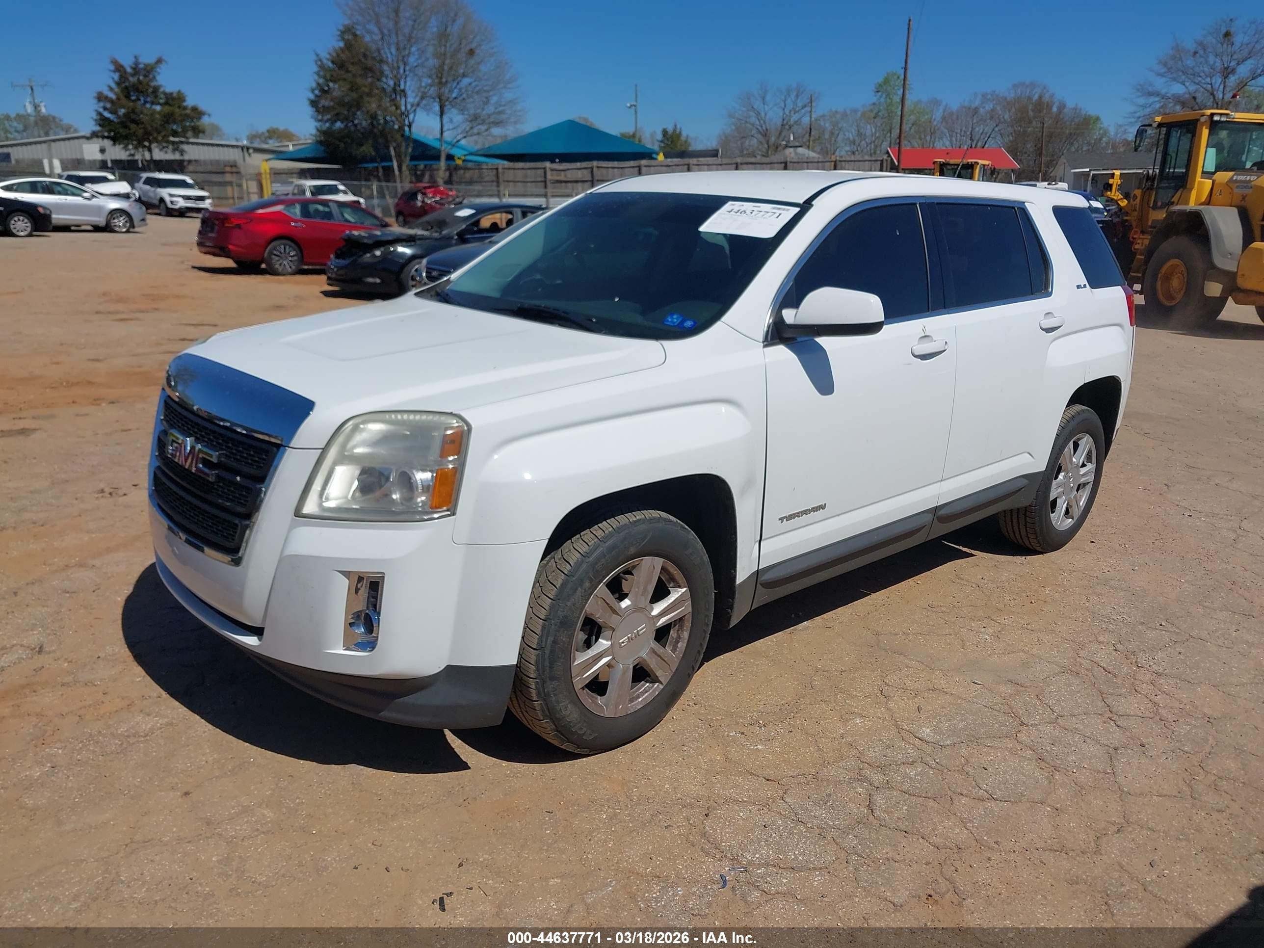 GMC TERRAIN image 2