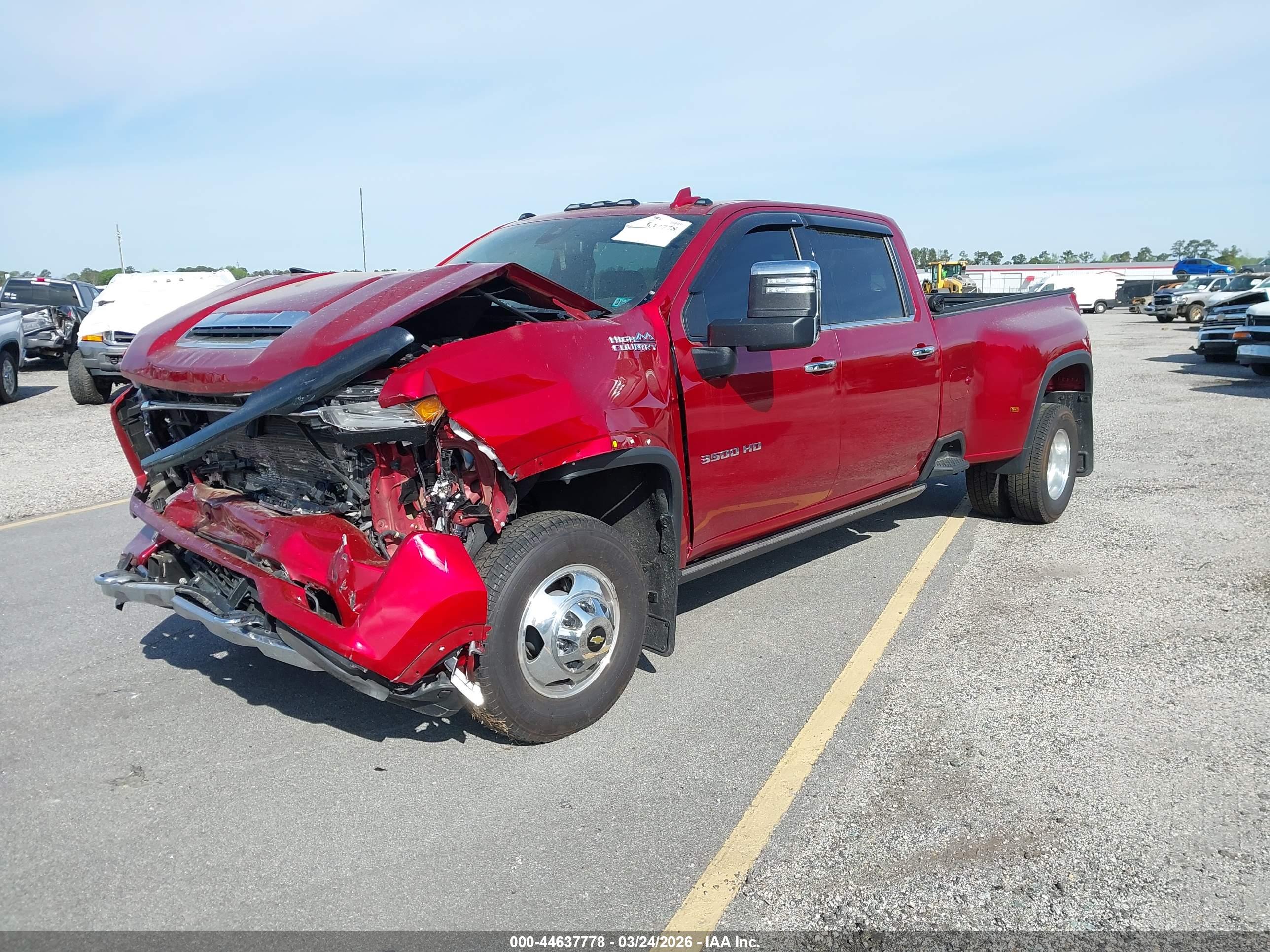 CHEVROLET SILVERADO image 2