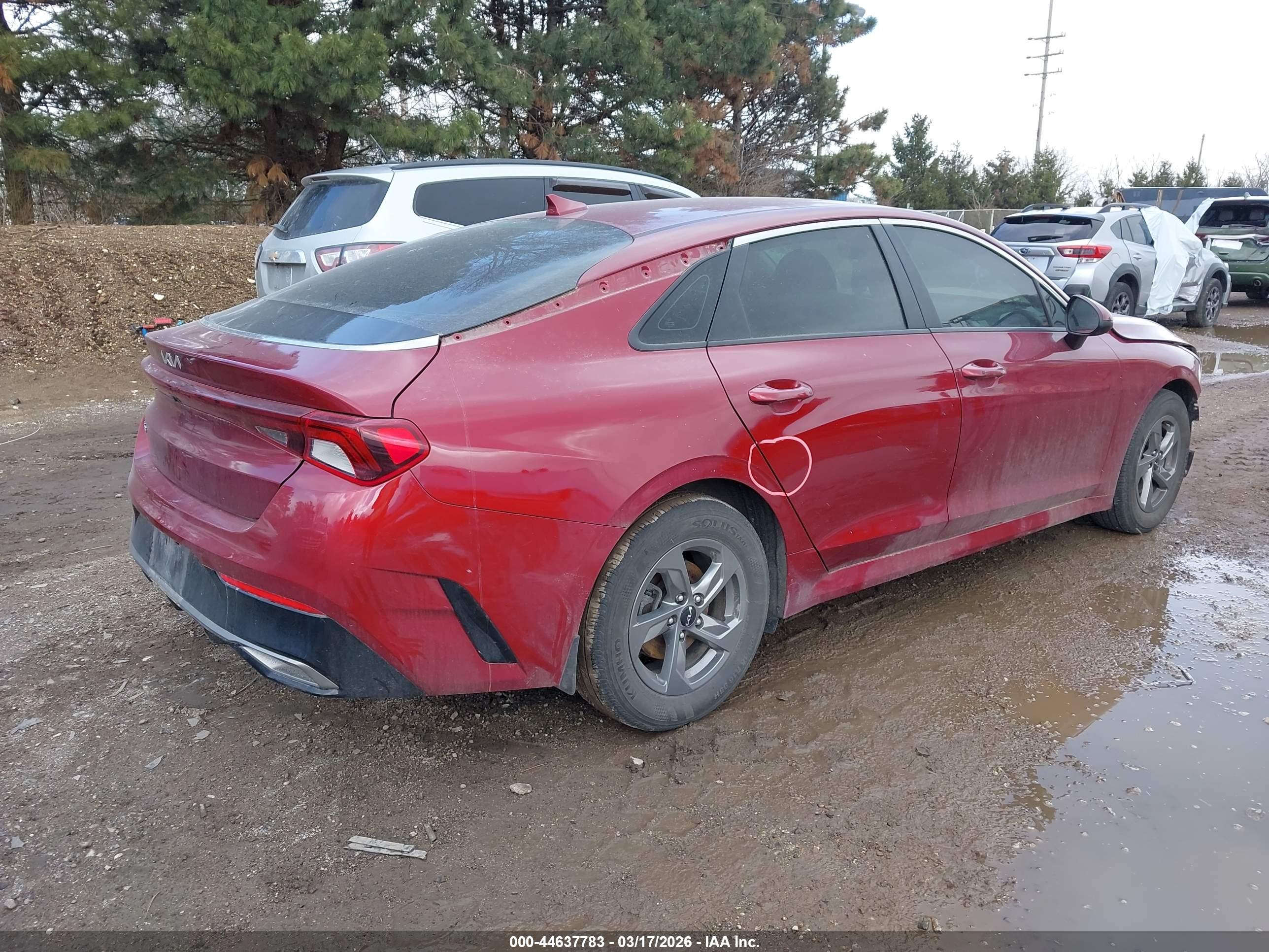 KIA K5 image 4