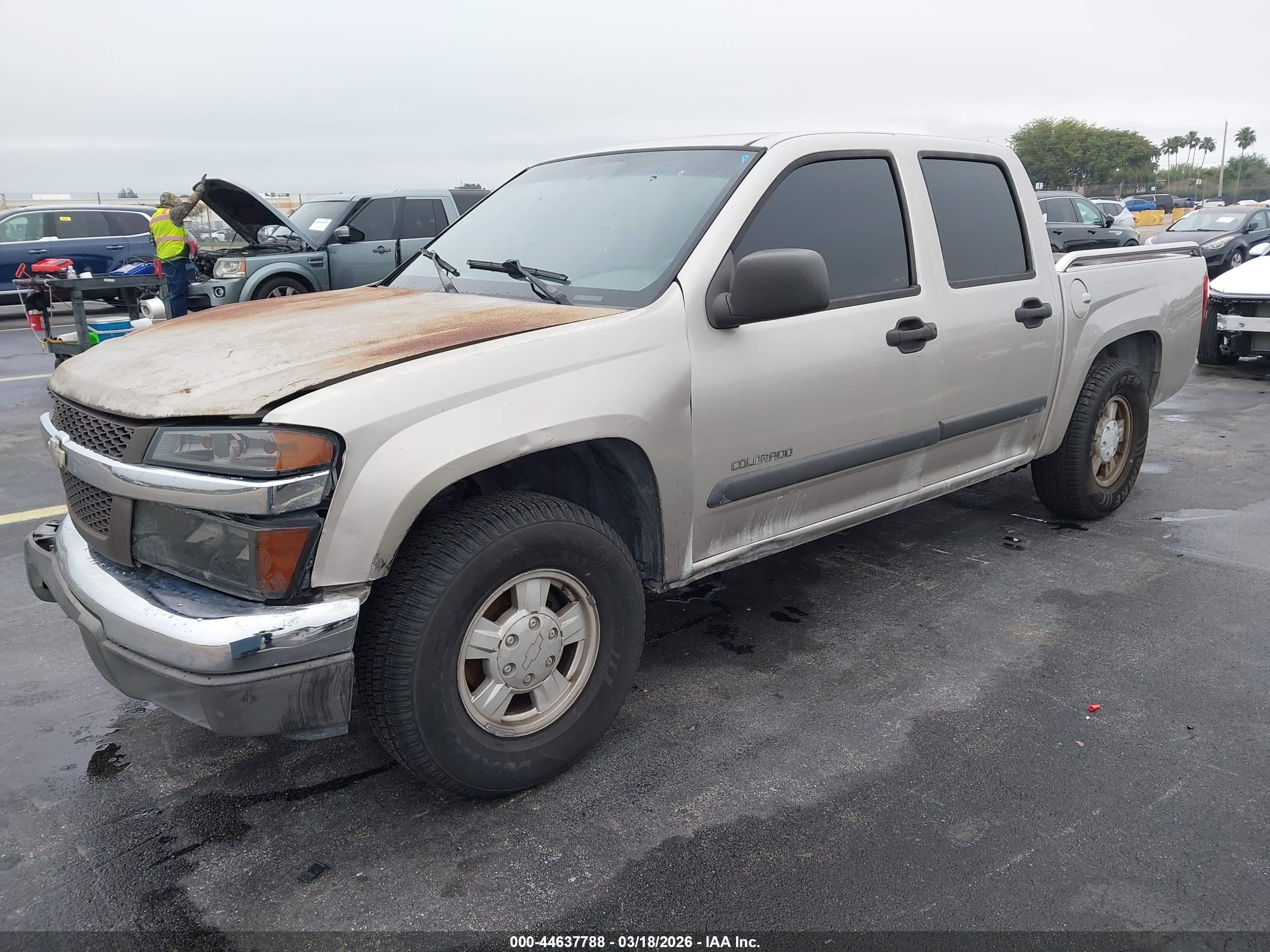 CHEVROLET COLORADO image 2