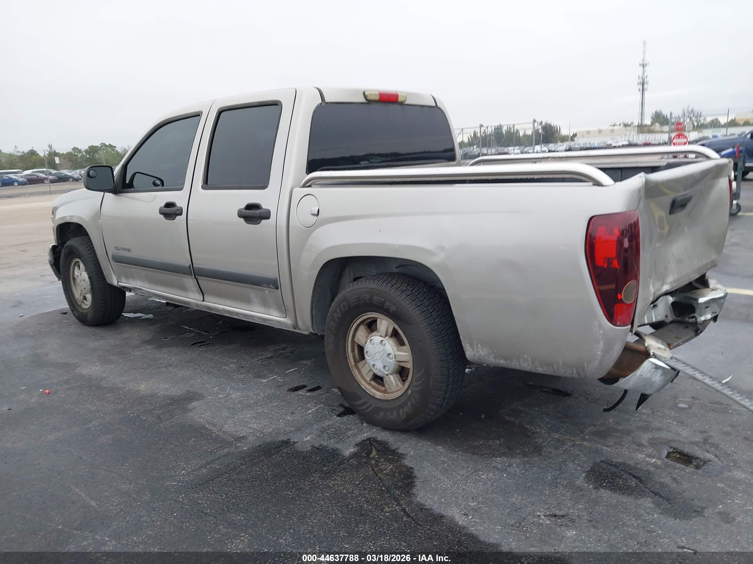 CHEVROLET COLORADO image 3