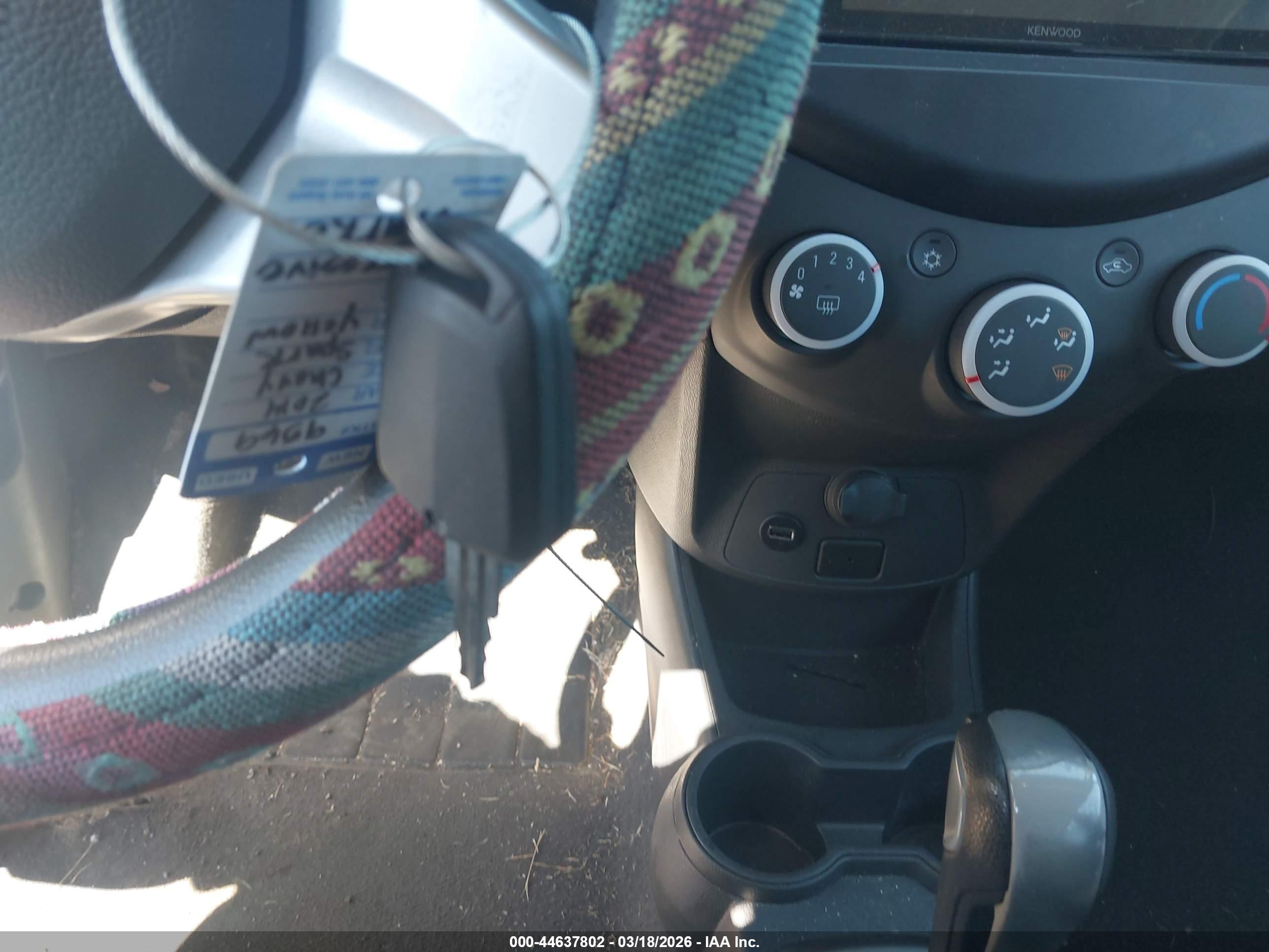 CHEVROLET SPARK image 11
