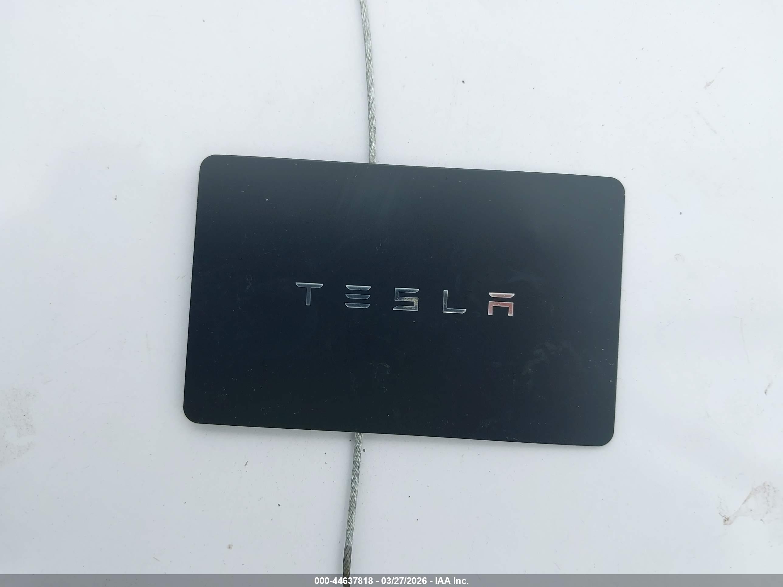 TESLA MODEL image 11