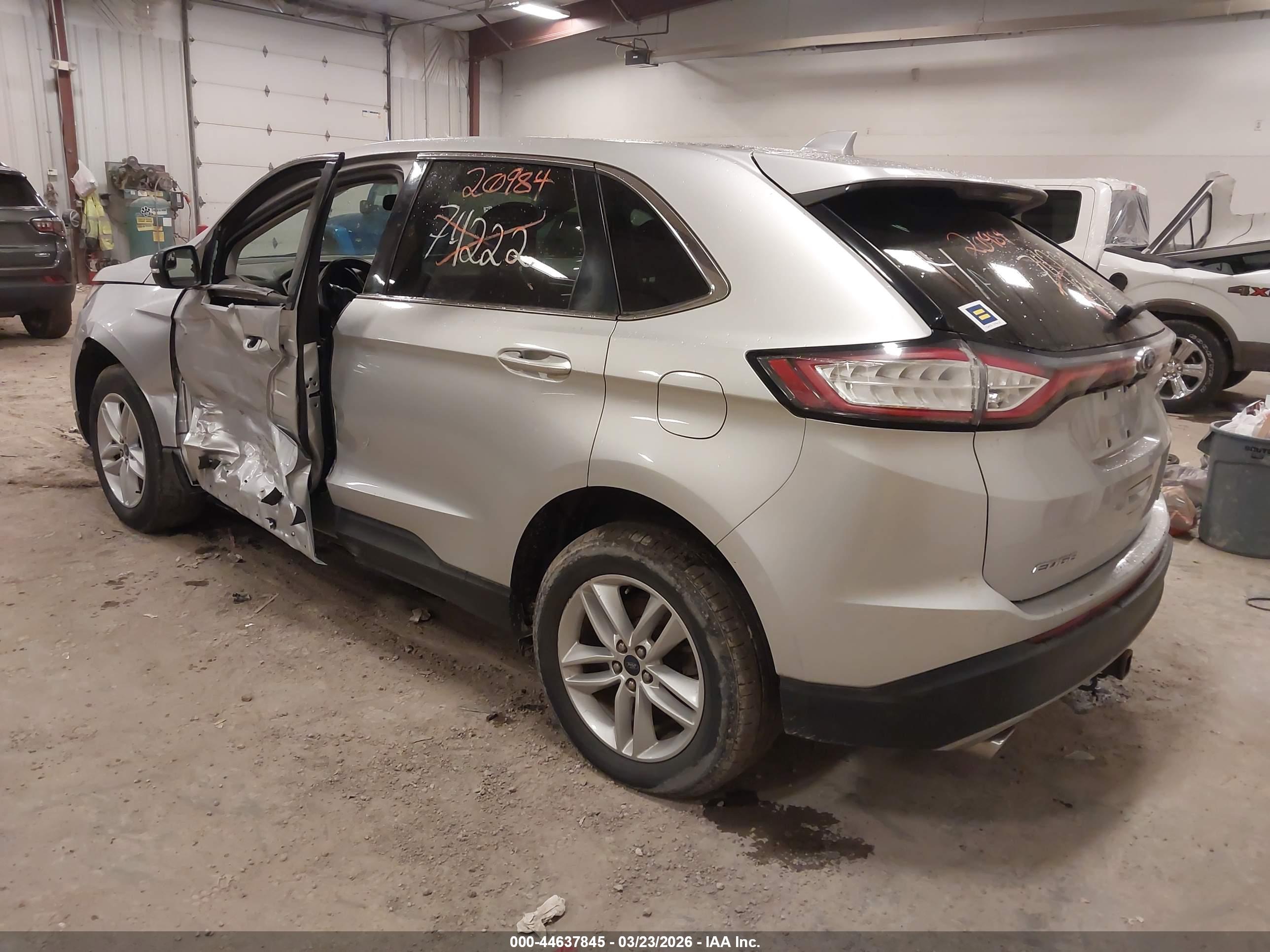 FORD EDGE image 3
