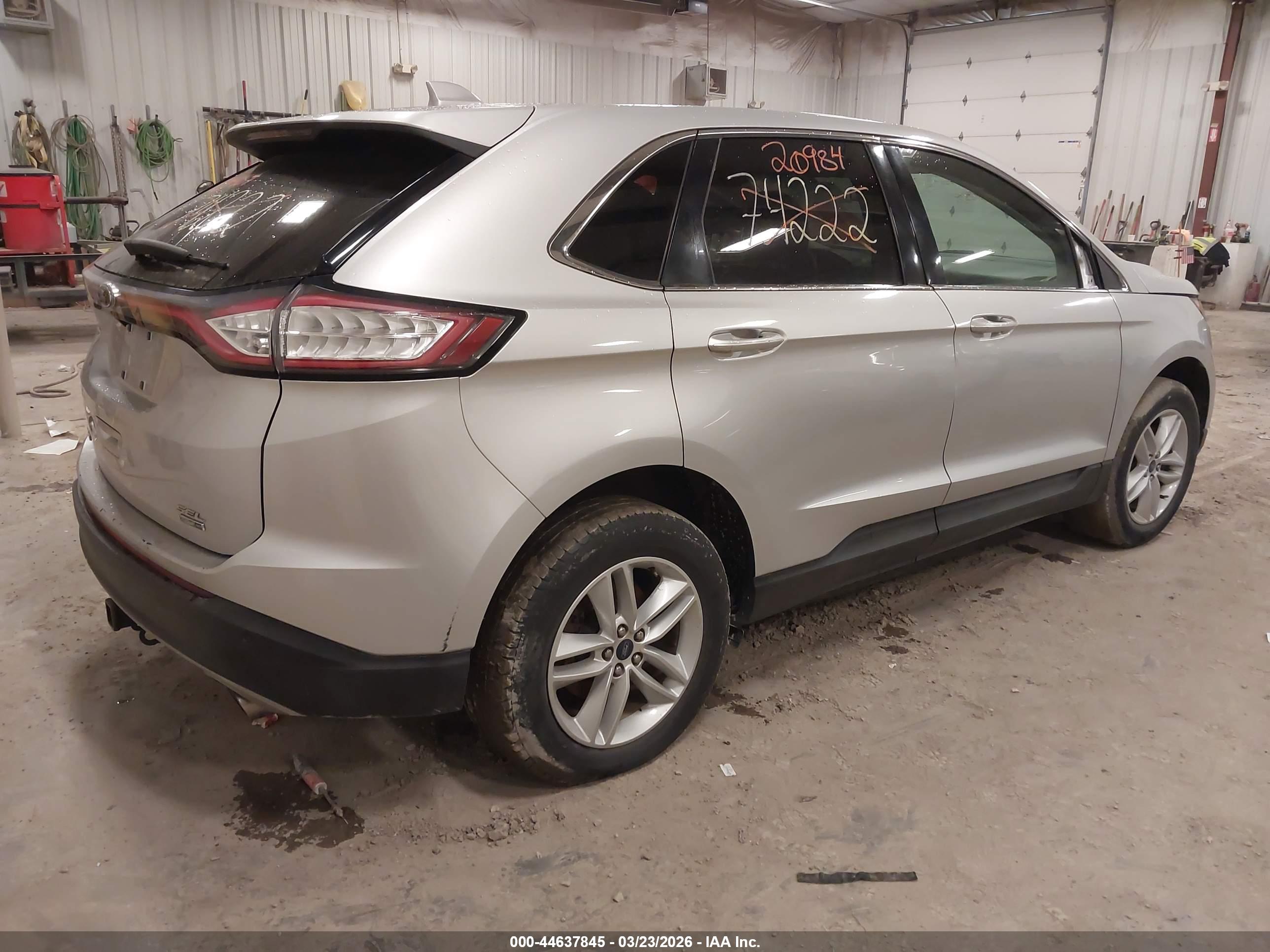 FORD EDGE image 4